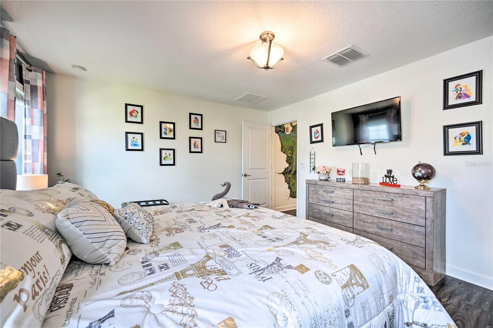 8988 STINGER DR, CHAMPIONS GATE, FL, 33896