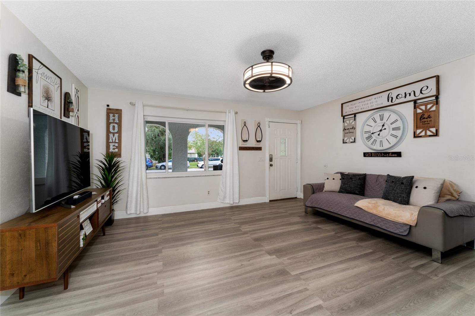 3741 CAPETOWN DR, ORLANDO, FL, 32817