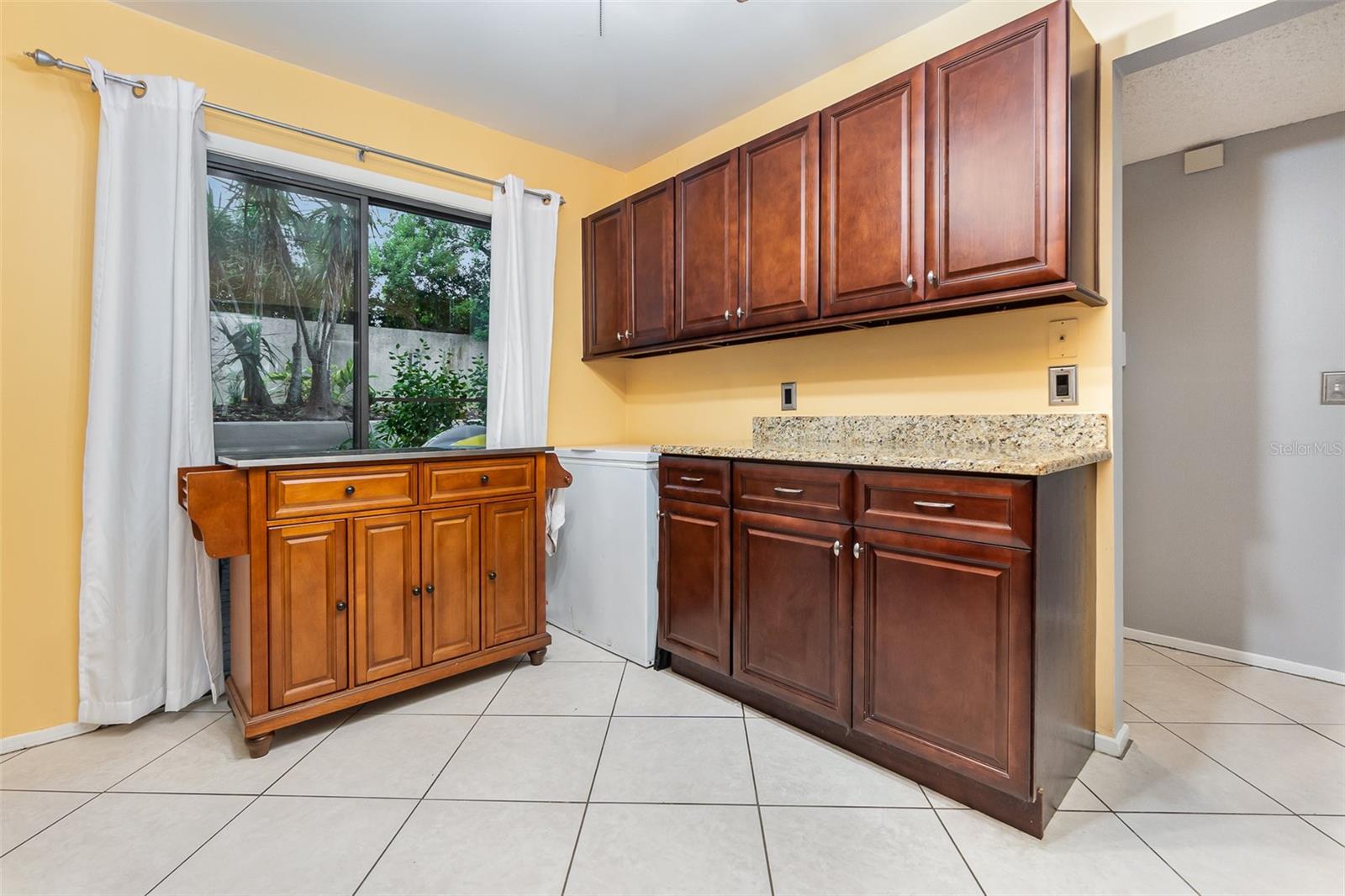 666 LAKE VILLAS DR, ALTAMONTE SPRINGS, FL, 32701