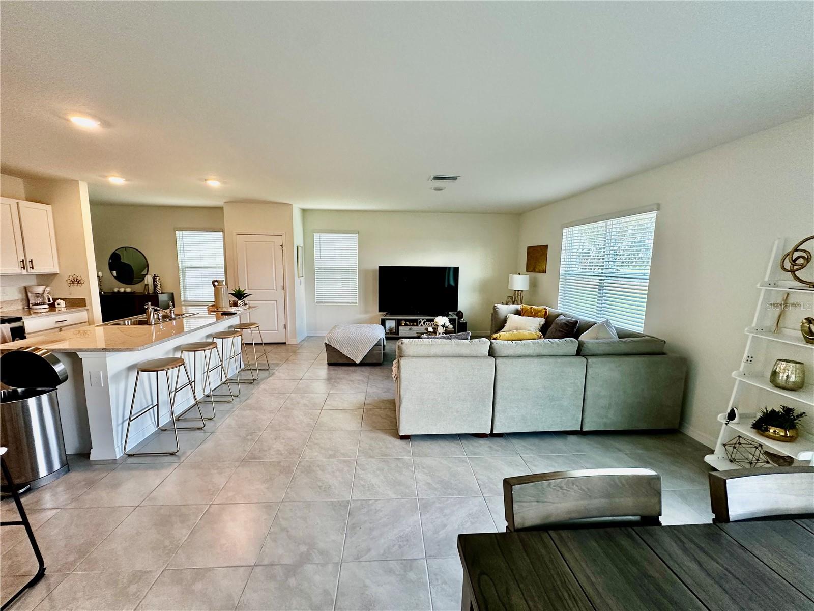 10589 PENNY GALE LOOP, SAN ANTONIO, FL, 33576