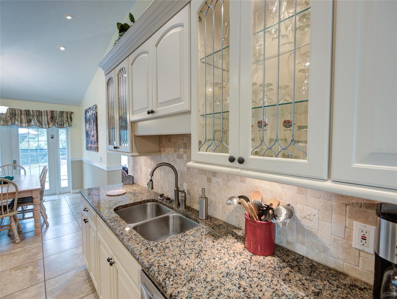 1049 LAKE BERKLEY DR, KISSIMMEE, FL, 34746
