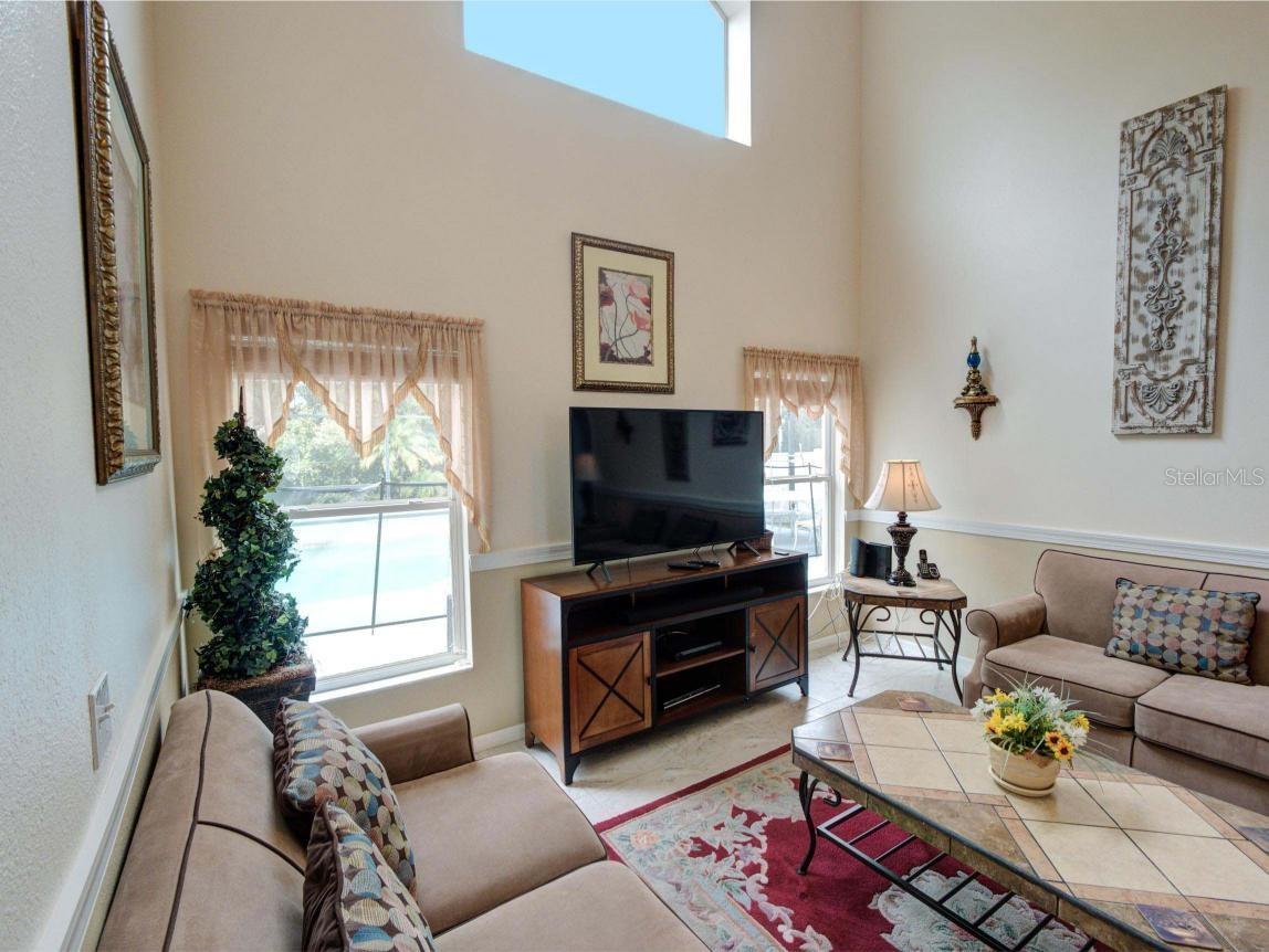 1049 LAKE BERKLEY DR, KISSIMMEE, FL, 34746
