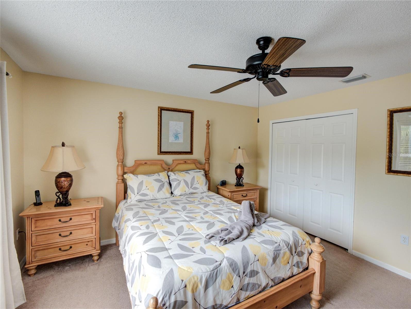1049 LAKE BERKLEY DR, KISSIMMEE, FL, 34746