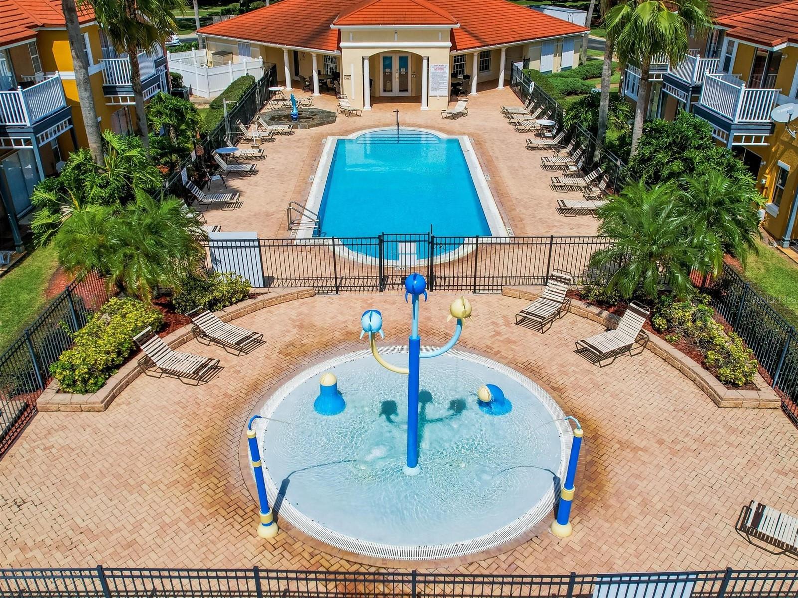 1049 LAKE BERKLEY DR, KISSIMMEE, FL, 34746