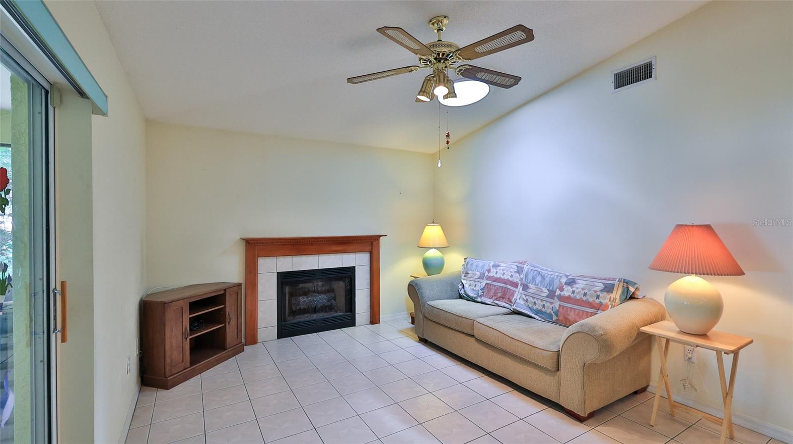 57 PARKWAY DR DR, PALM COAST, FL, 32164