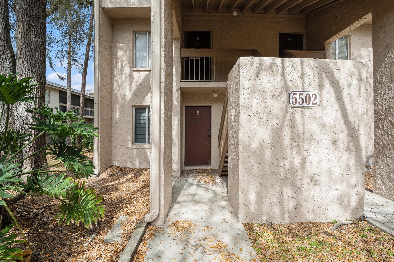 5502 LOBLOLLY CT #200/B, TAMPA, FL, 33617