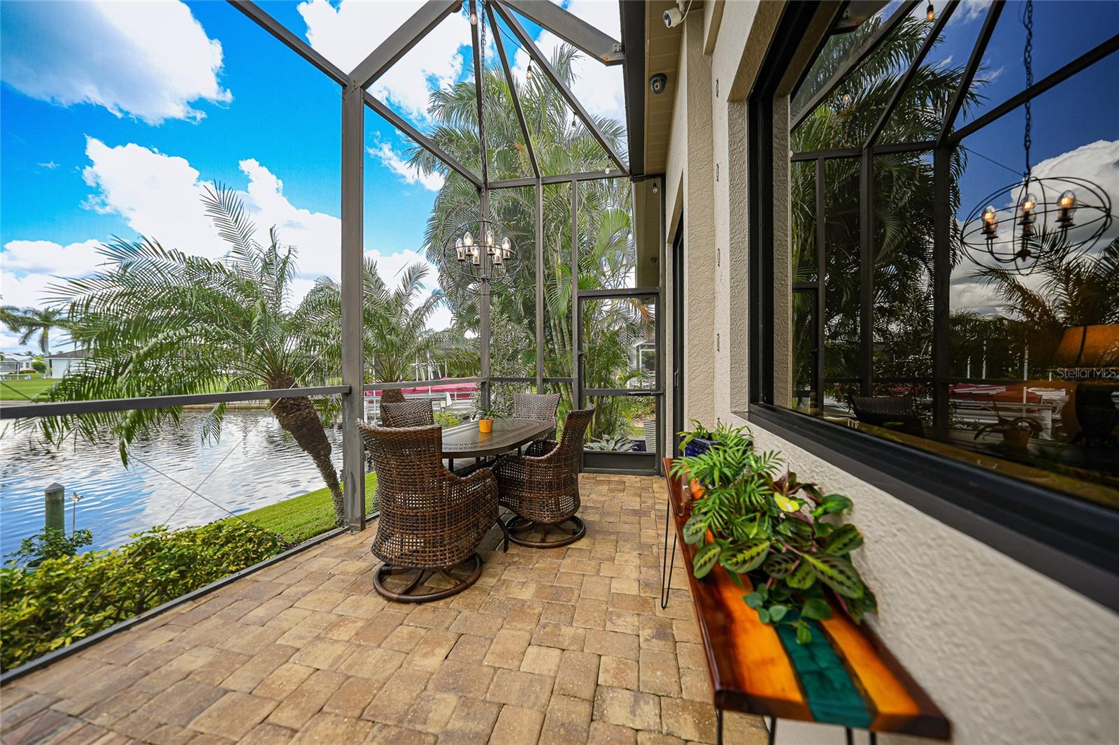 512 SAINT GIRONS CT, PUNTA GORDA, FL, 33950