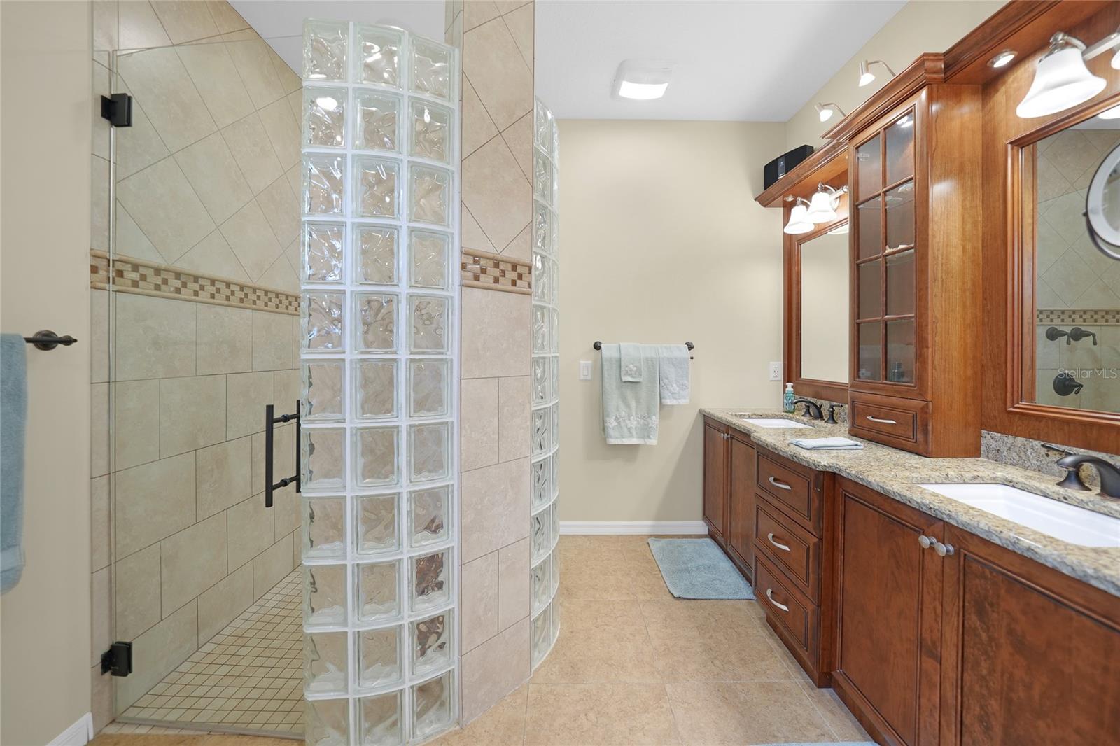 512 SAINT GIRONS CT, PUNTA GORDA, FL, 33950