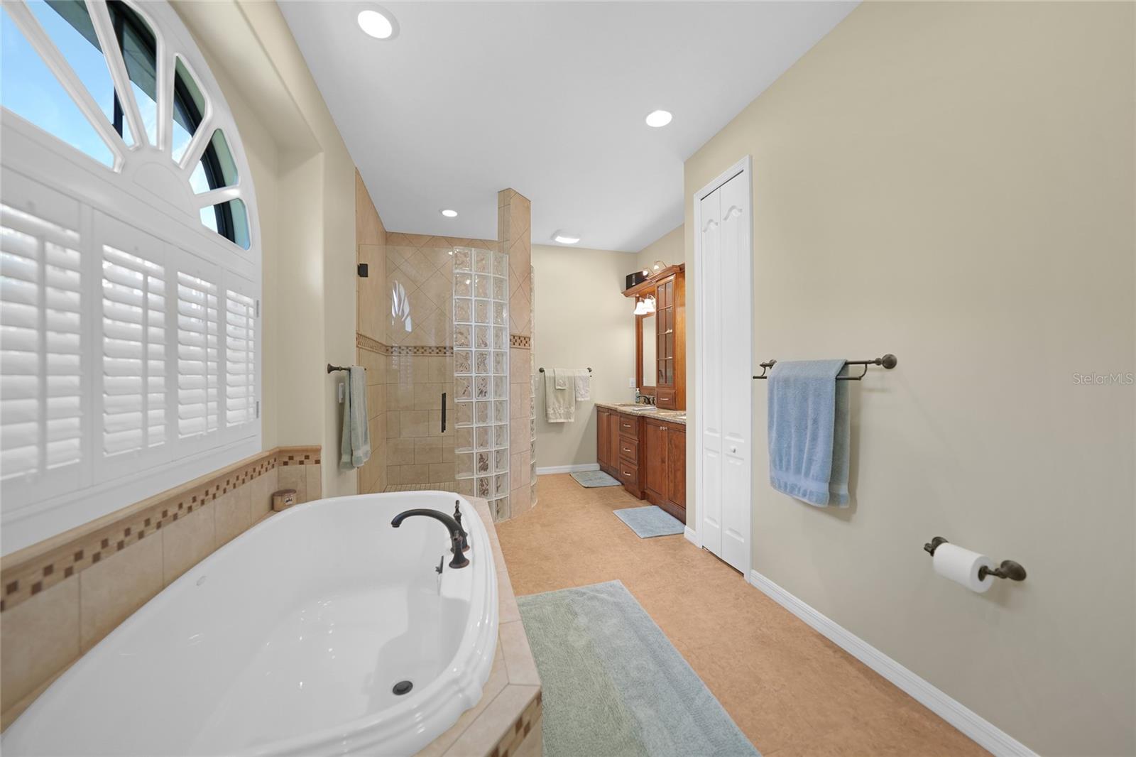 512 SAINT GIRONS CT, PUNTA GORDA, FL, 33950