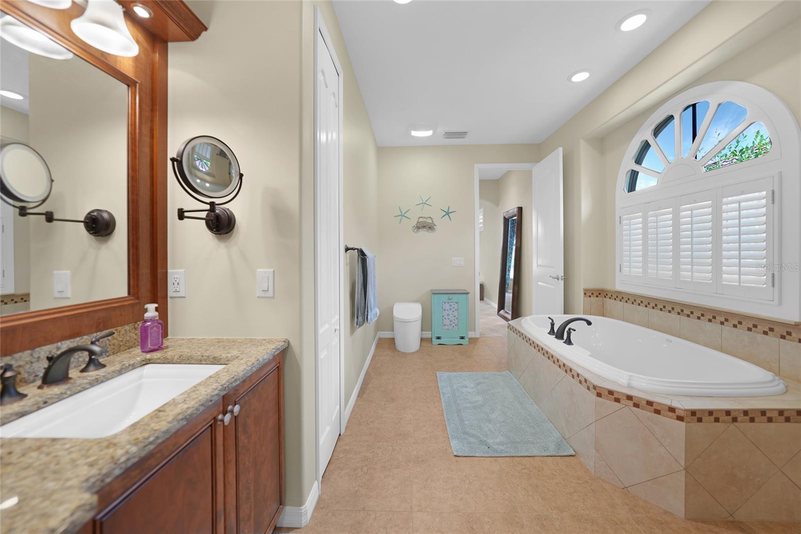 512 SAINT GIRONS CT, PUNTA GORDA, FL, 33950