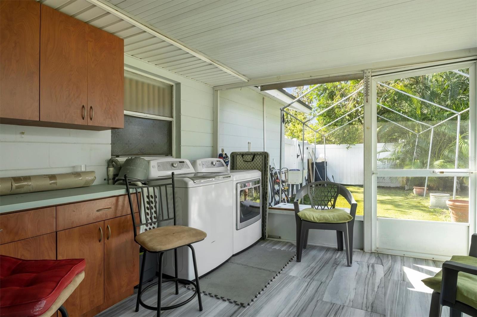 1421 AVENUE G NE, WINTER HAVEN, FL, 33881