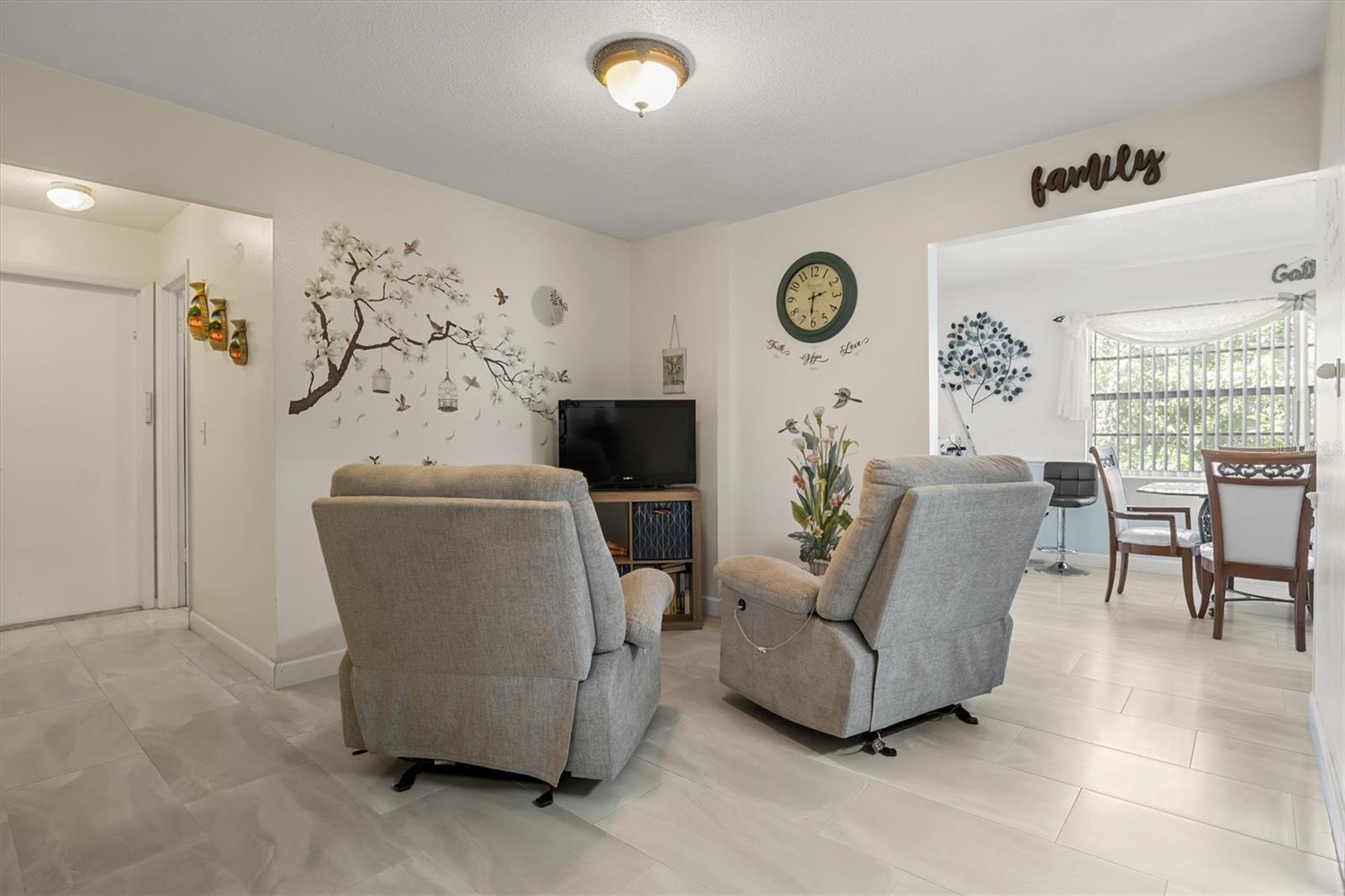 1421 AVENUE G NE, WINTER HAVEN, FL, 33881