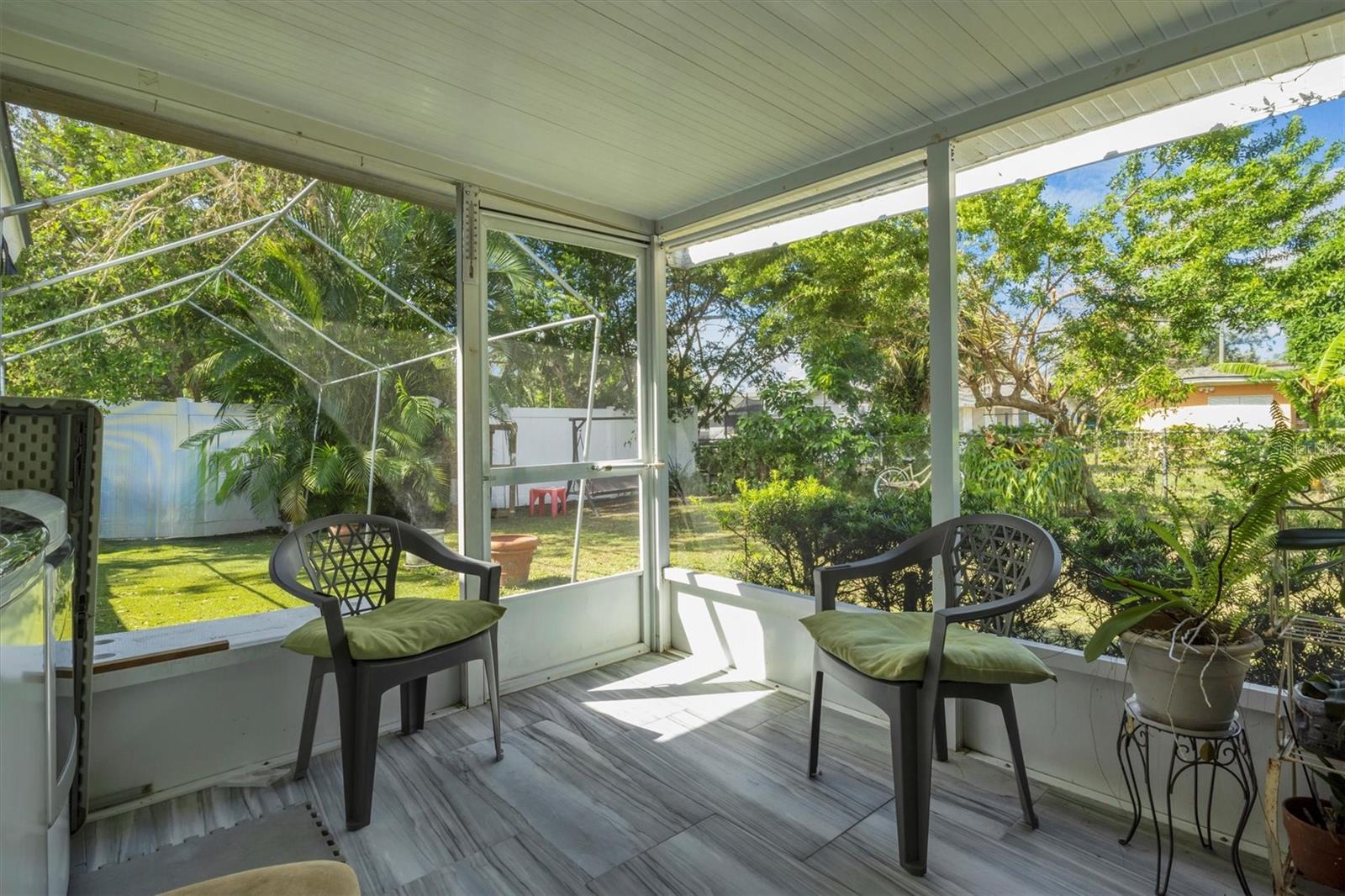 1421 AVENUE G NE, WINTER HAVEN, FL, 33881