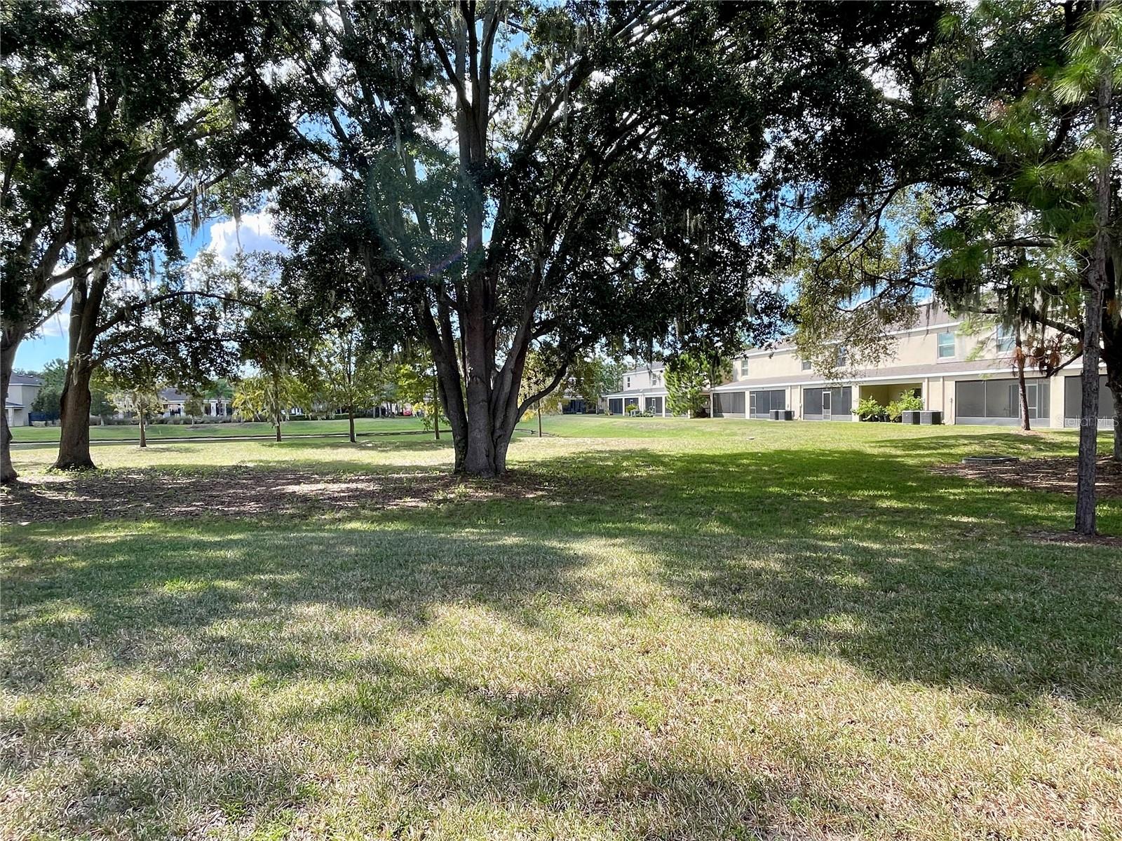9833 HOUND CHASE DR, GIBSONTON, FL, 33534