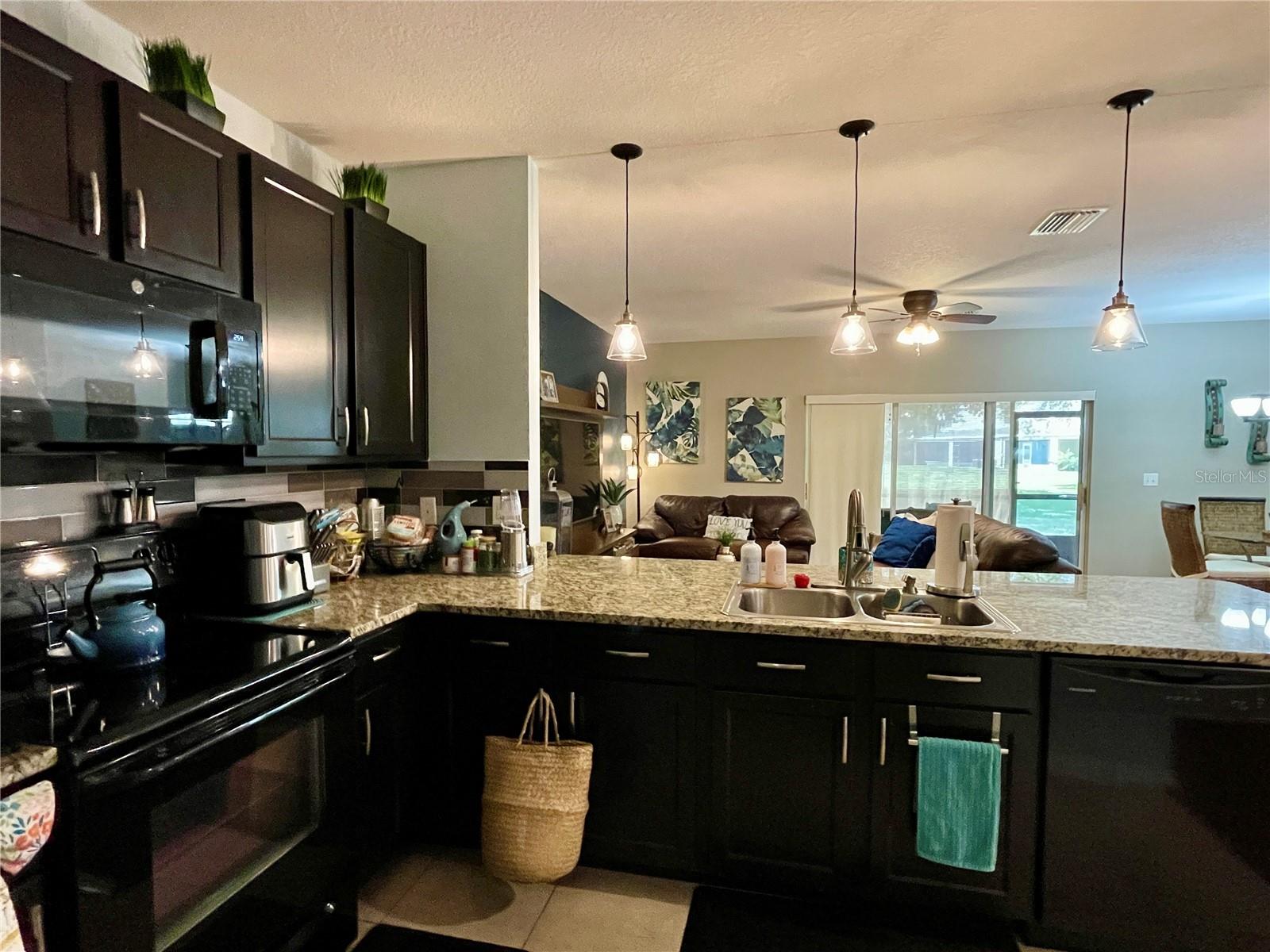 9833 HOUND CHASE DR, GIBSONTON, FL, 33534