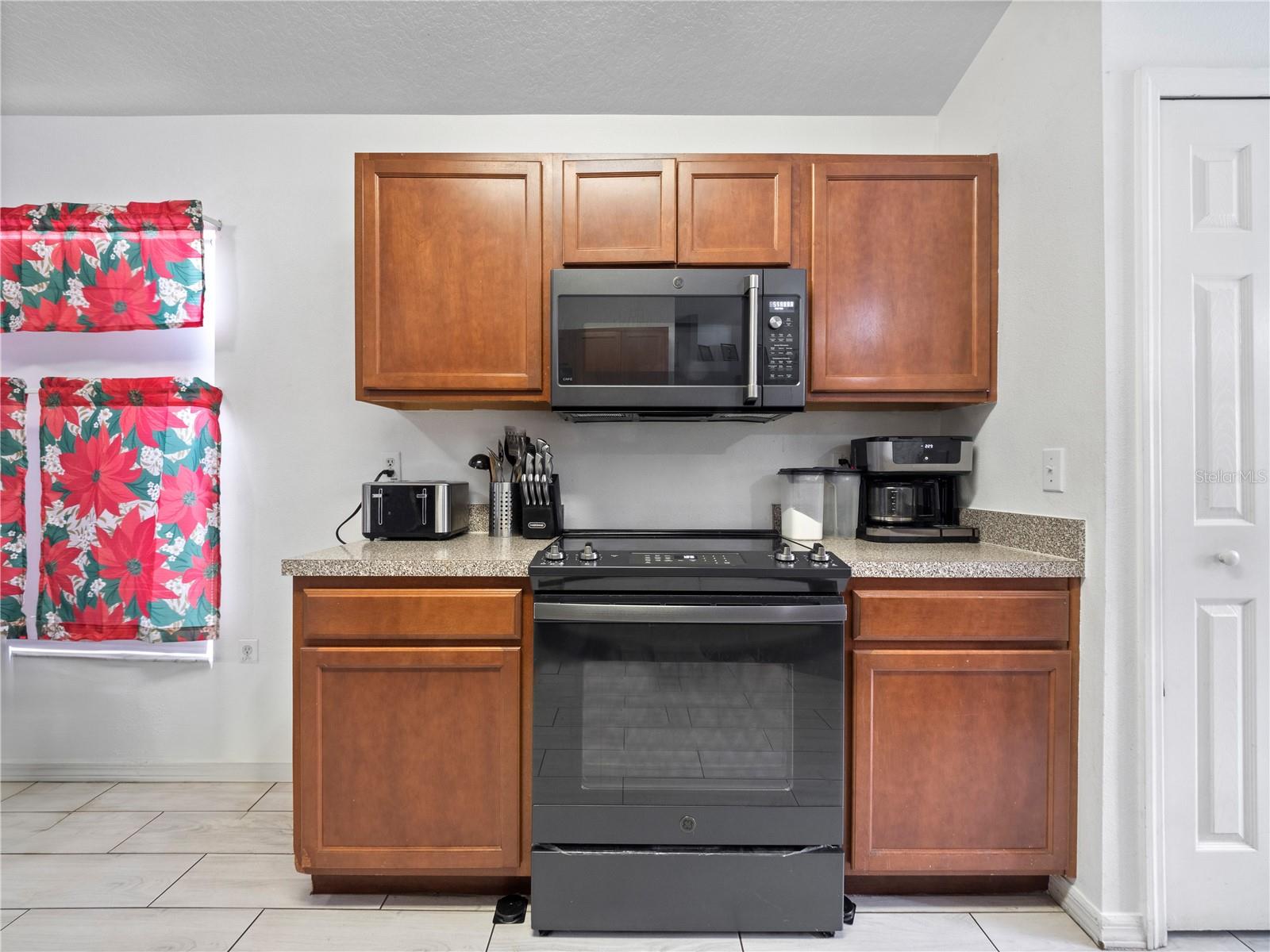 9920 4TH AVE, ORLANDO, FL, 32824