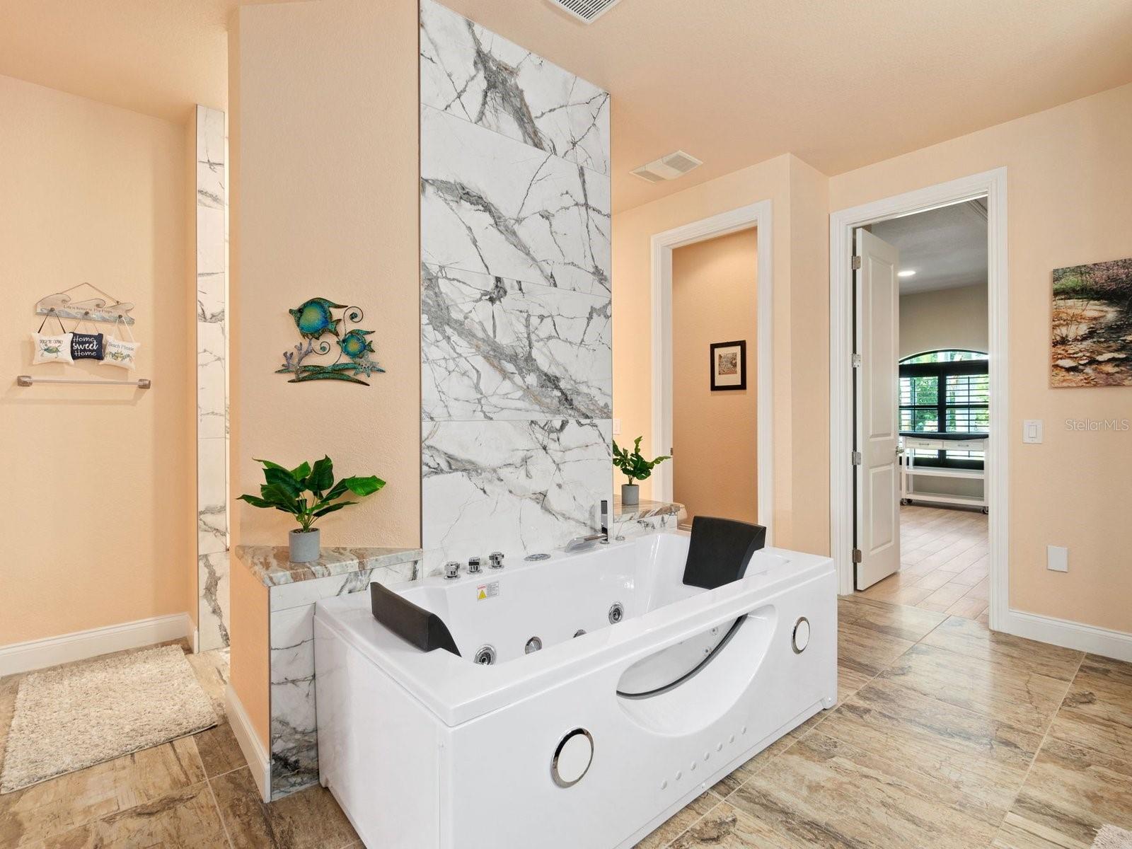 15378 TAURUS CIR, PORT CHARLOTTE, FL, 33981