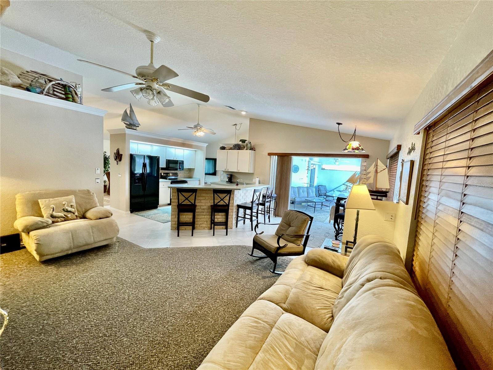 181 N WATERWAY DR NW, PORT CHARLOTTE, FL, 33952