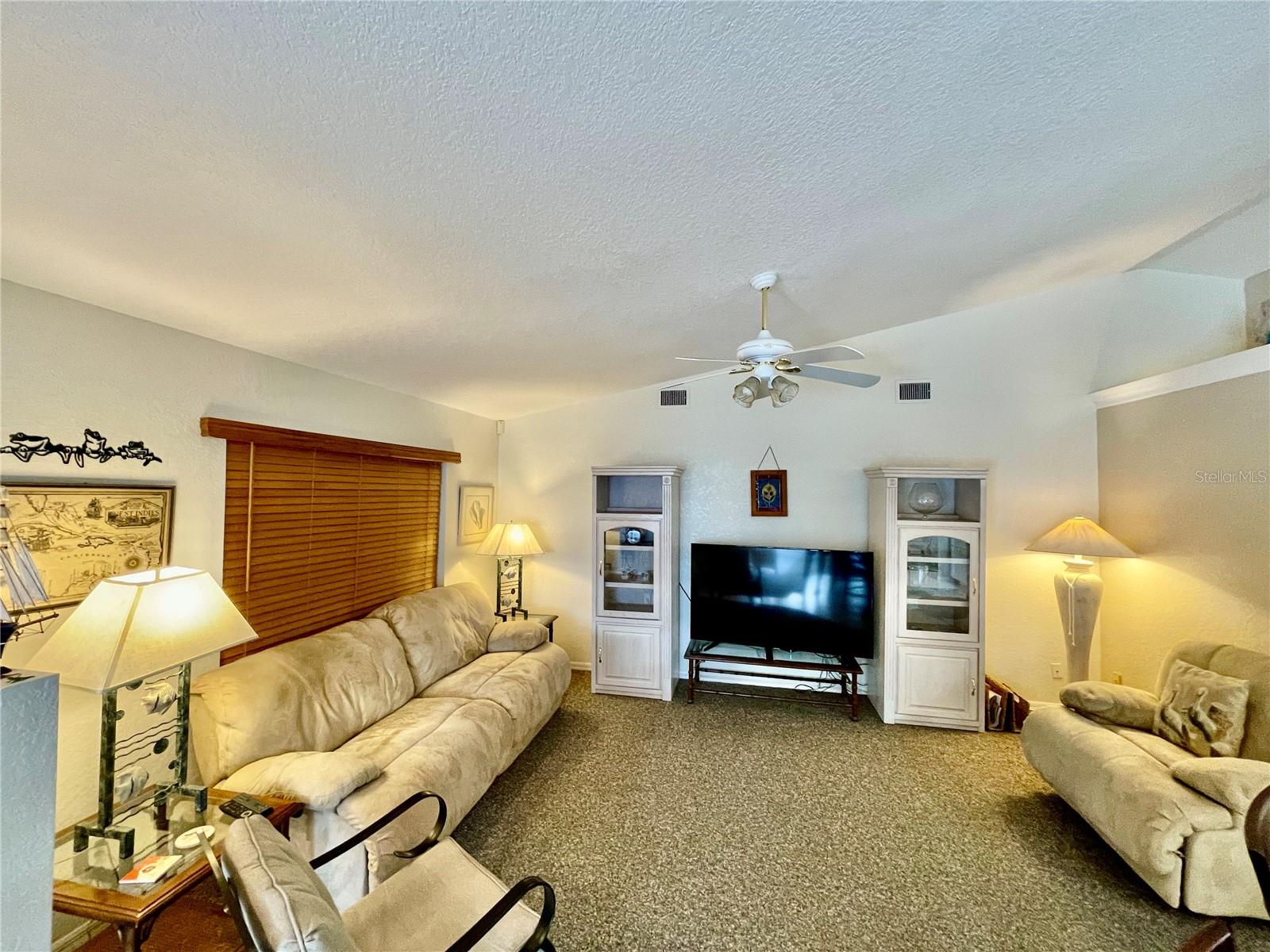 181 N WATERWAY DR NW, PORT CHARLOTTE, FL, 33952