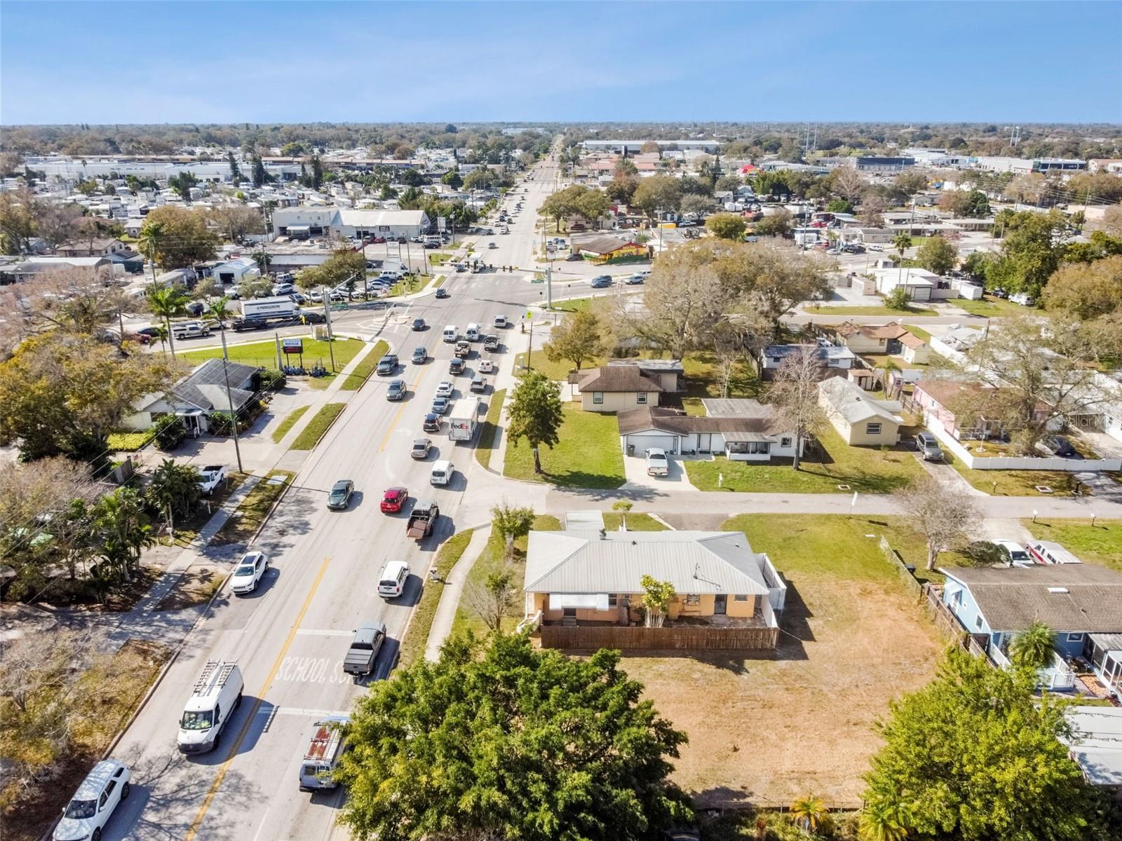 3035 62ND AVE N, ST PETERSBURG, FL, 33702