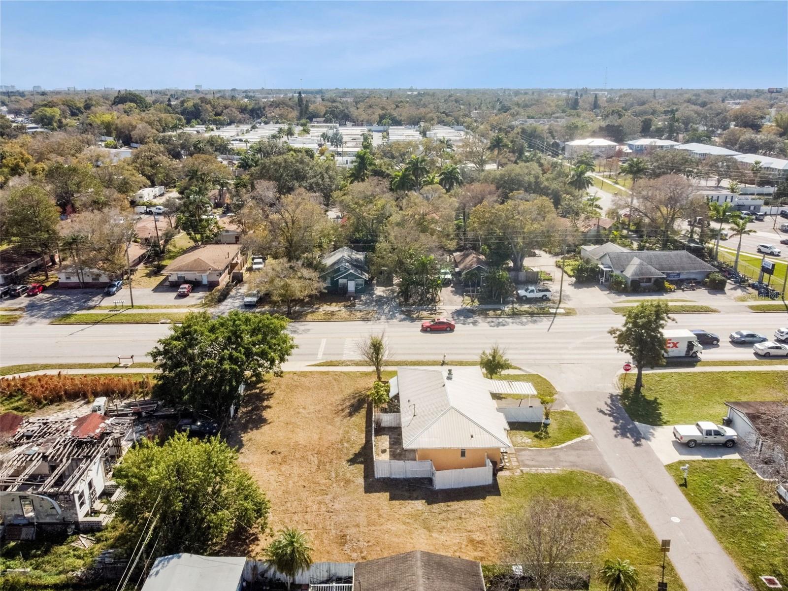 3035 62ND AVE N, ST PETERSBURG, FL, 33702