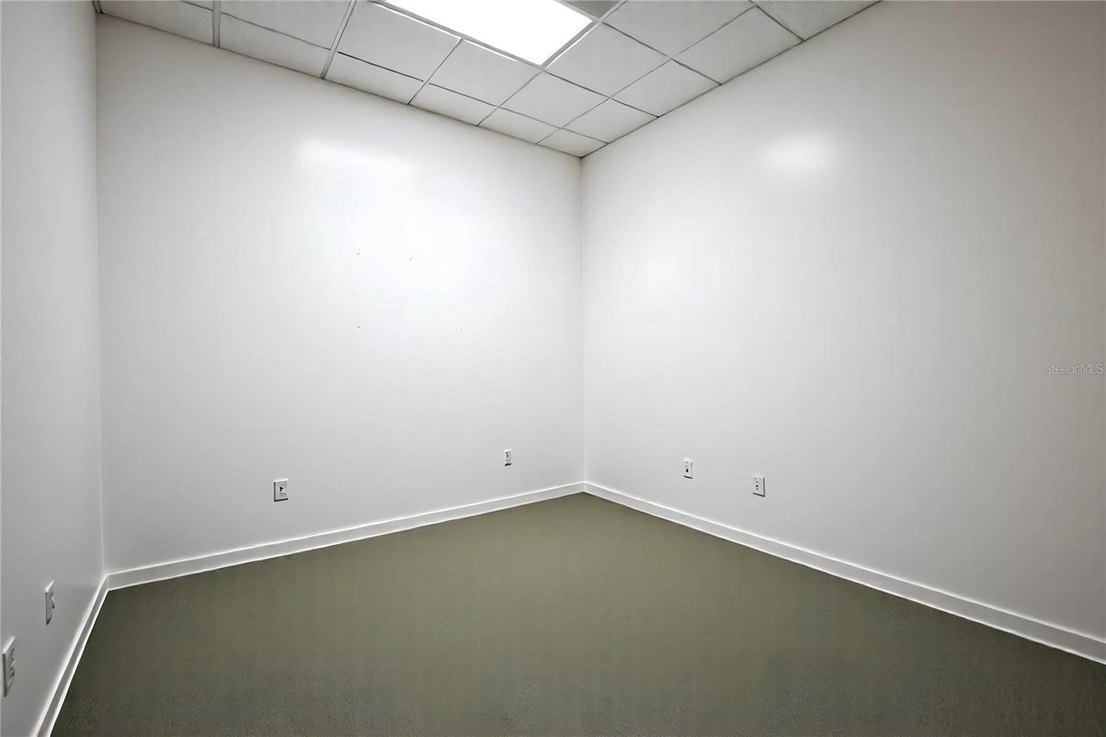 8810 COMMODITY CIR #12, ORLANDO, FL, 32819