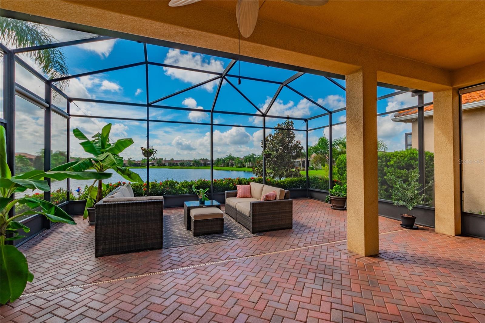 4949 GRAND BANKS DR, WIMAUMA, FL, 33598