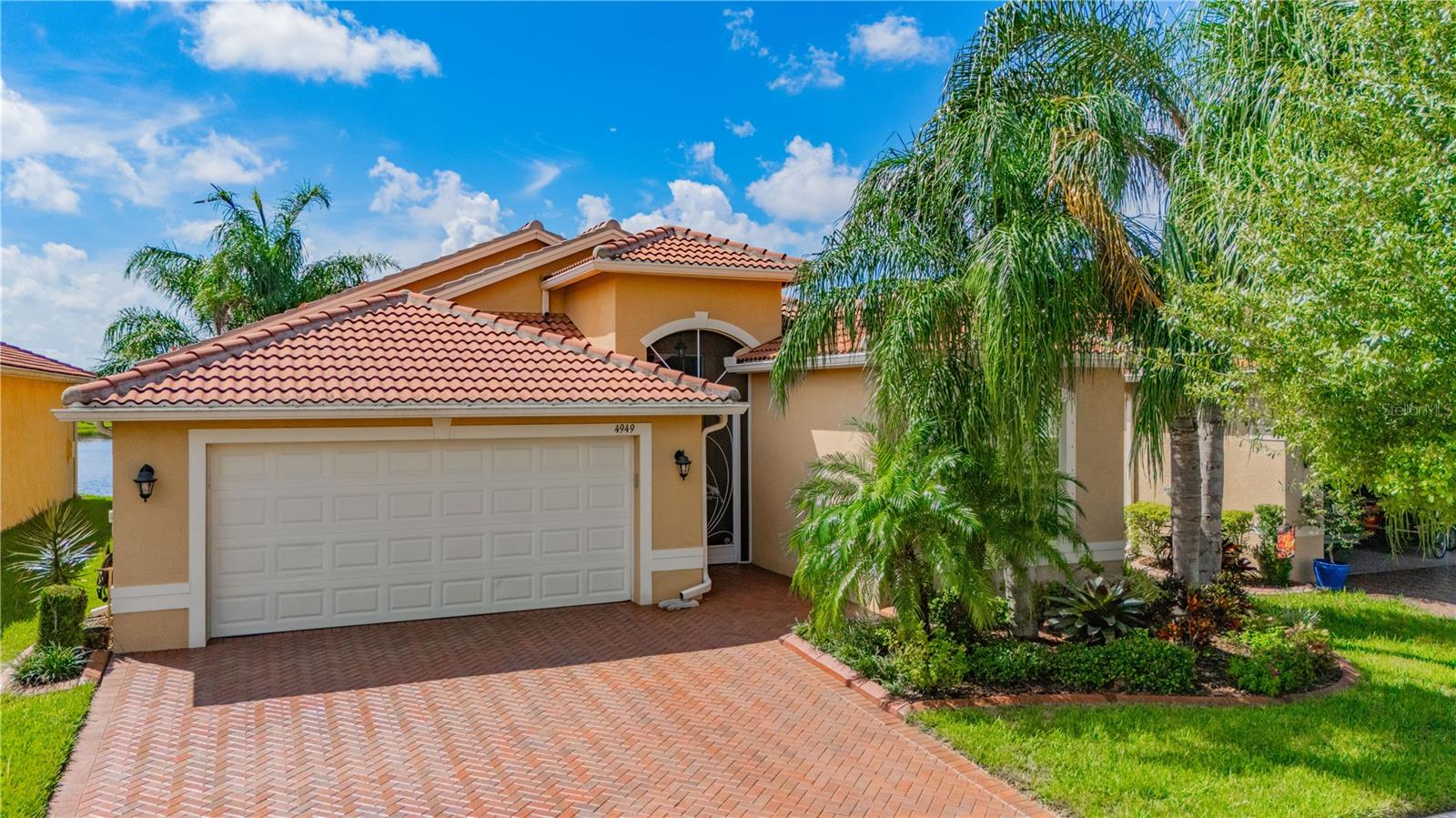 4949 GRAND BANKS DR, WIMAUMA, FL, 33598