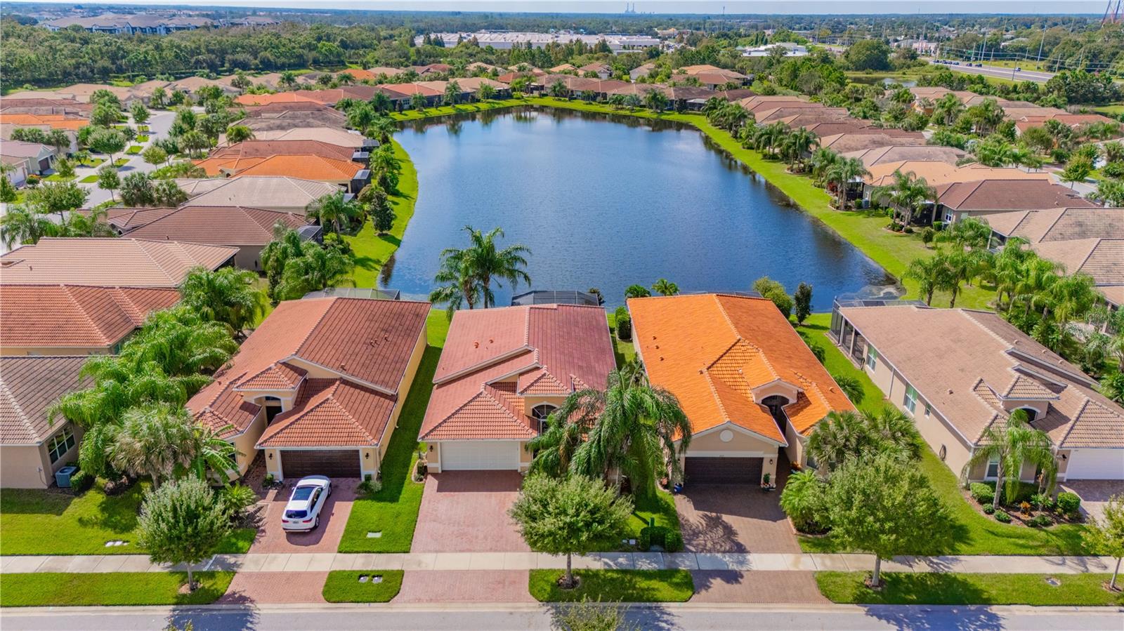 4949 GRAND BANKS DR, WIMAUMA, FL, 33598