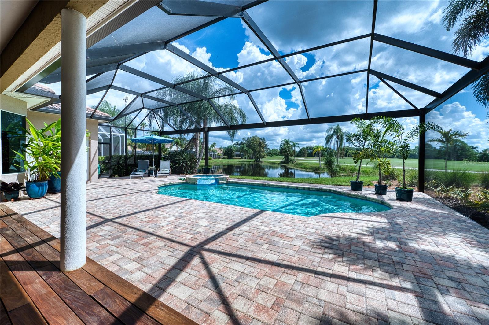 7204 SAINT GEORGES WAY, UNIVERSITY PARK, FL, 34201