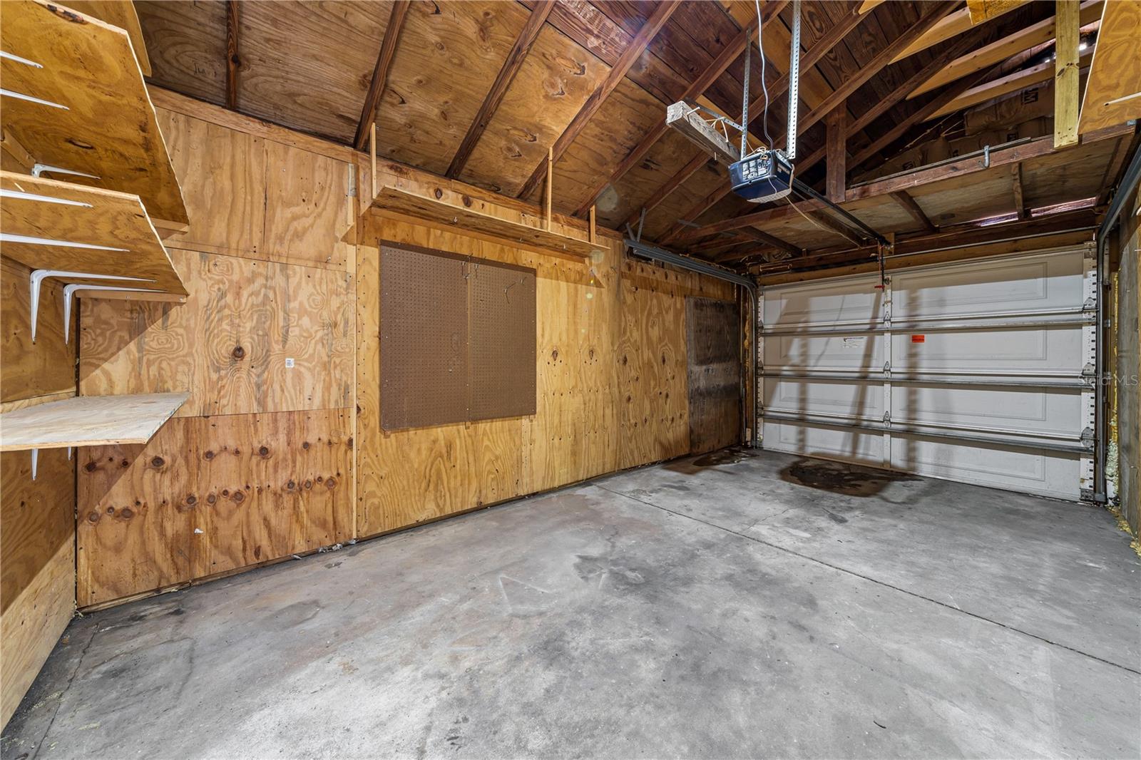 860 19 AVE N, ST PETERSBURG, FL, 33704