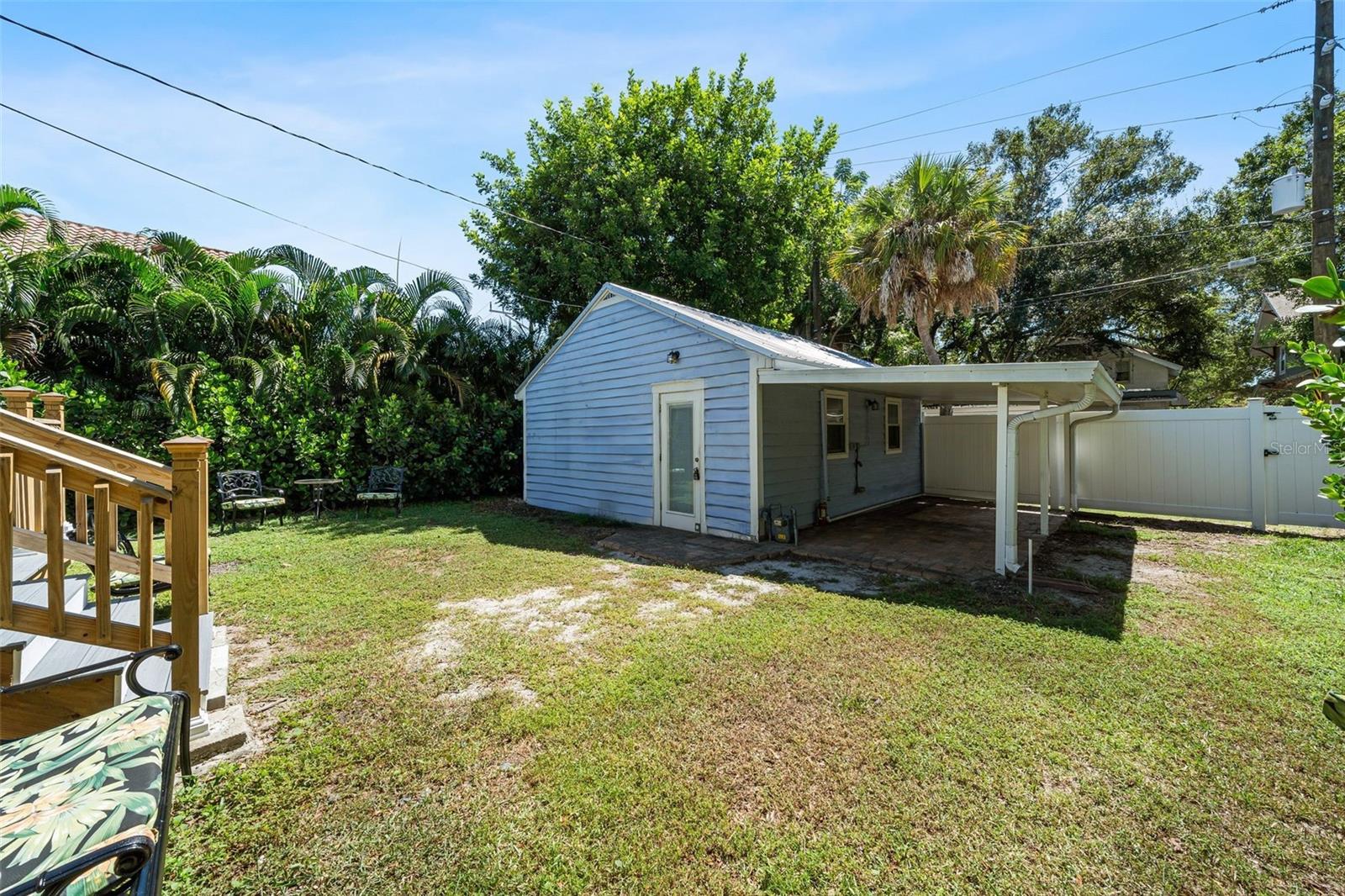 860 19 AVE N, ST PETERSBURG, FL, 33704