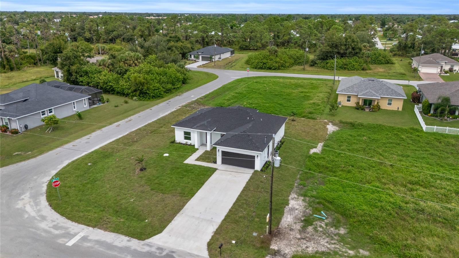116 VENICE RD, ROTONDA WEST, FL, 33947
