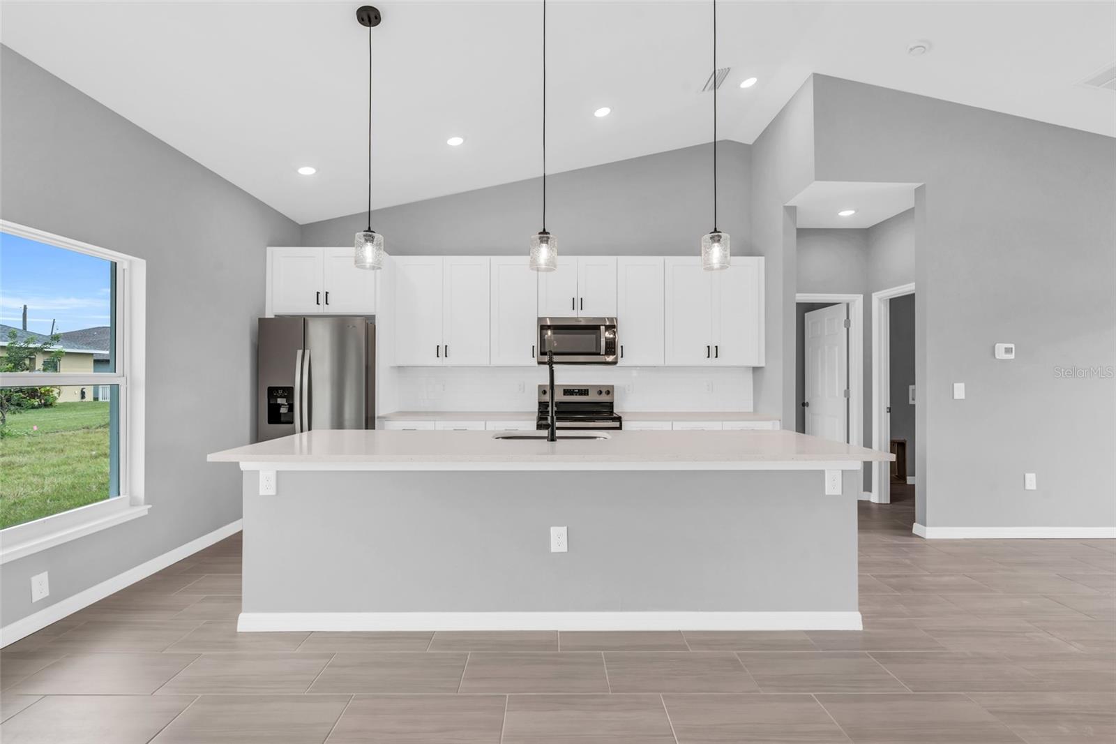 116 VENICE RD, ROTONDA WEST, FL, 33947