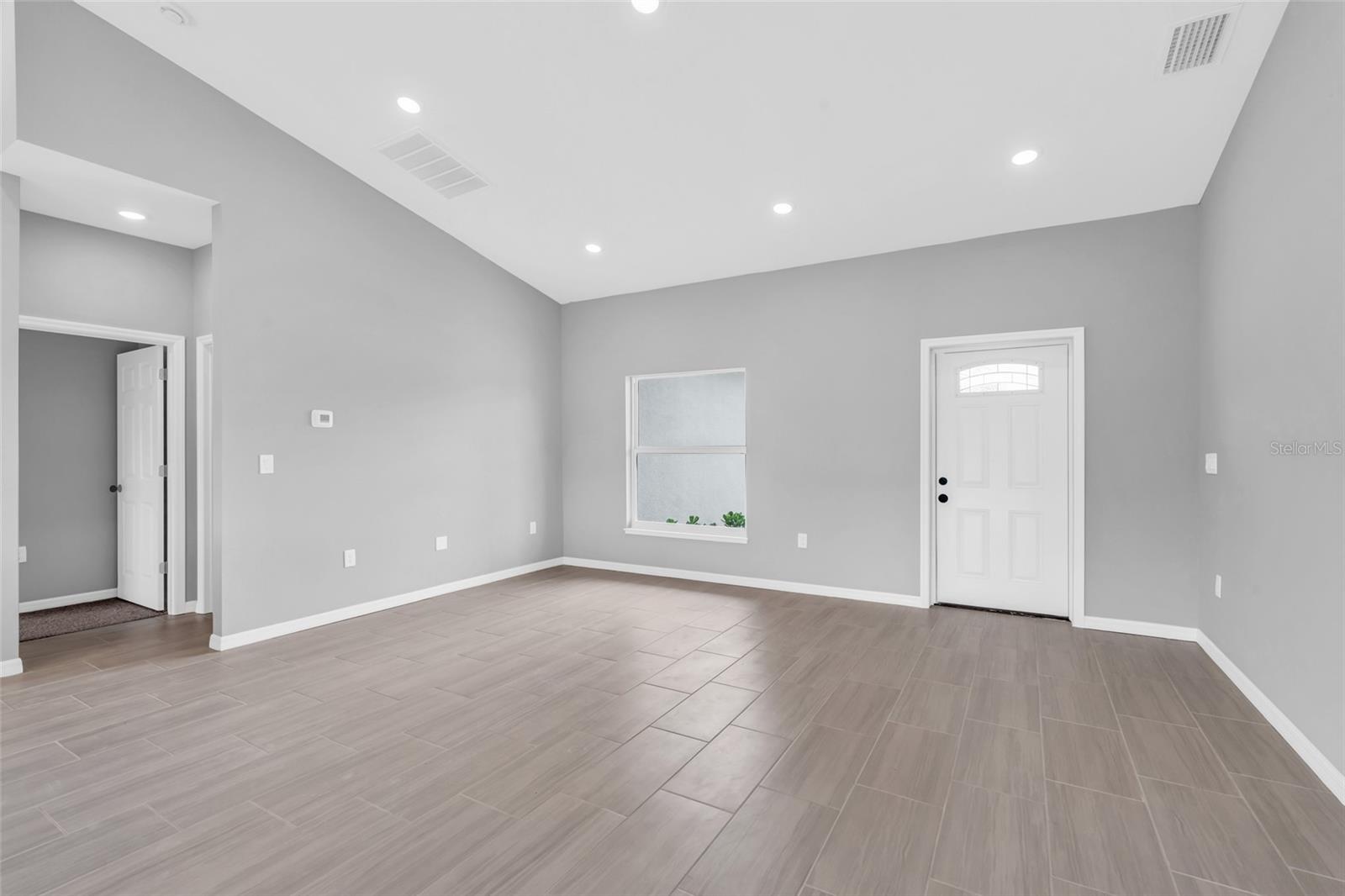116 VENICE RD, ROTONDA WEST, FL, 33947