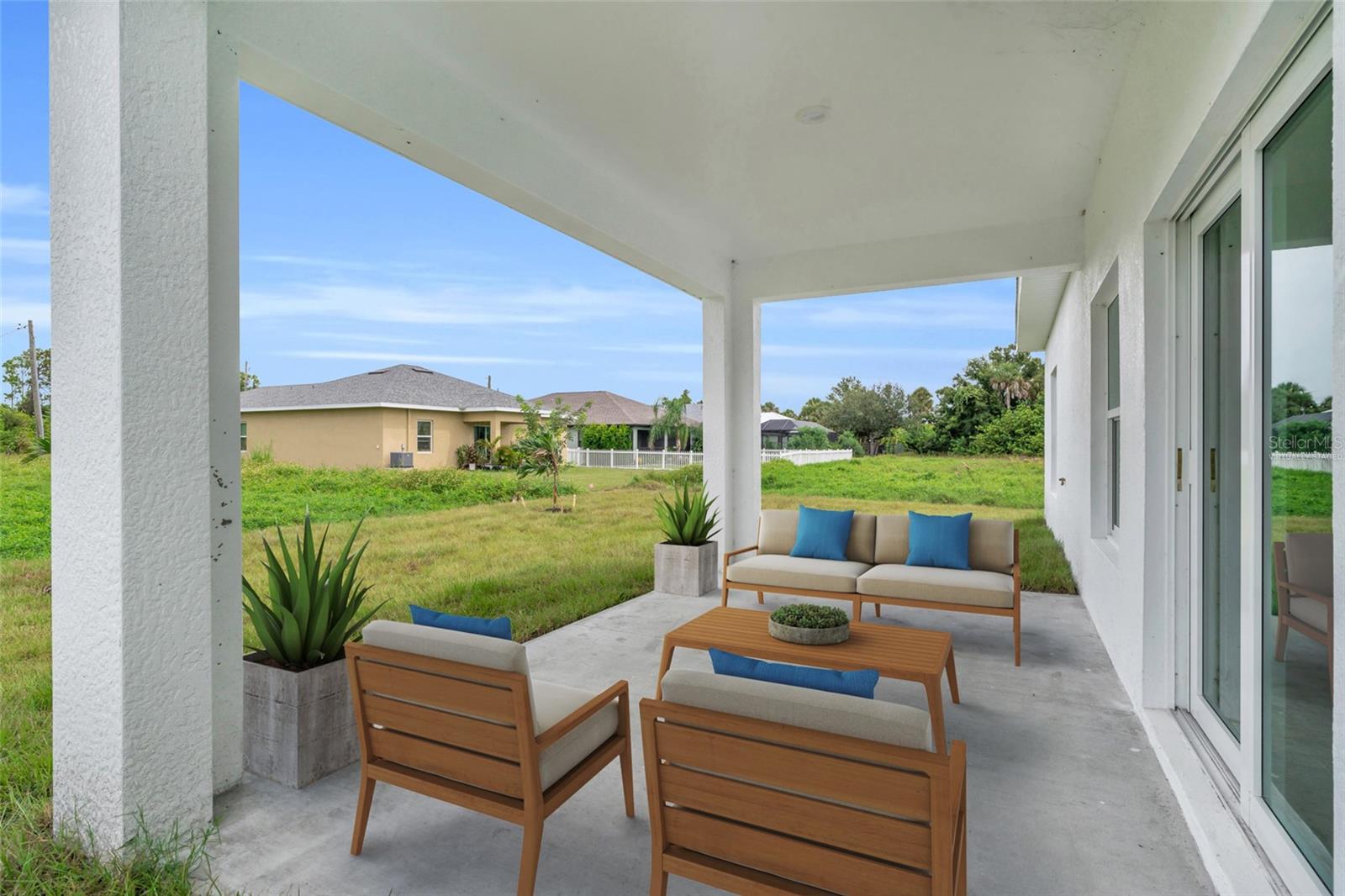 116 VENICE RD, ROTONDA WEST, FL, 33947