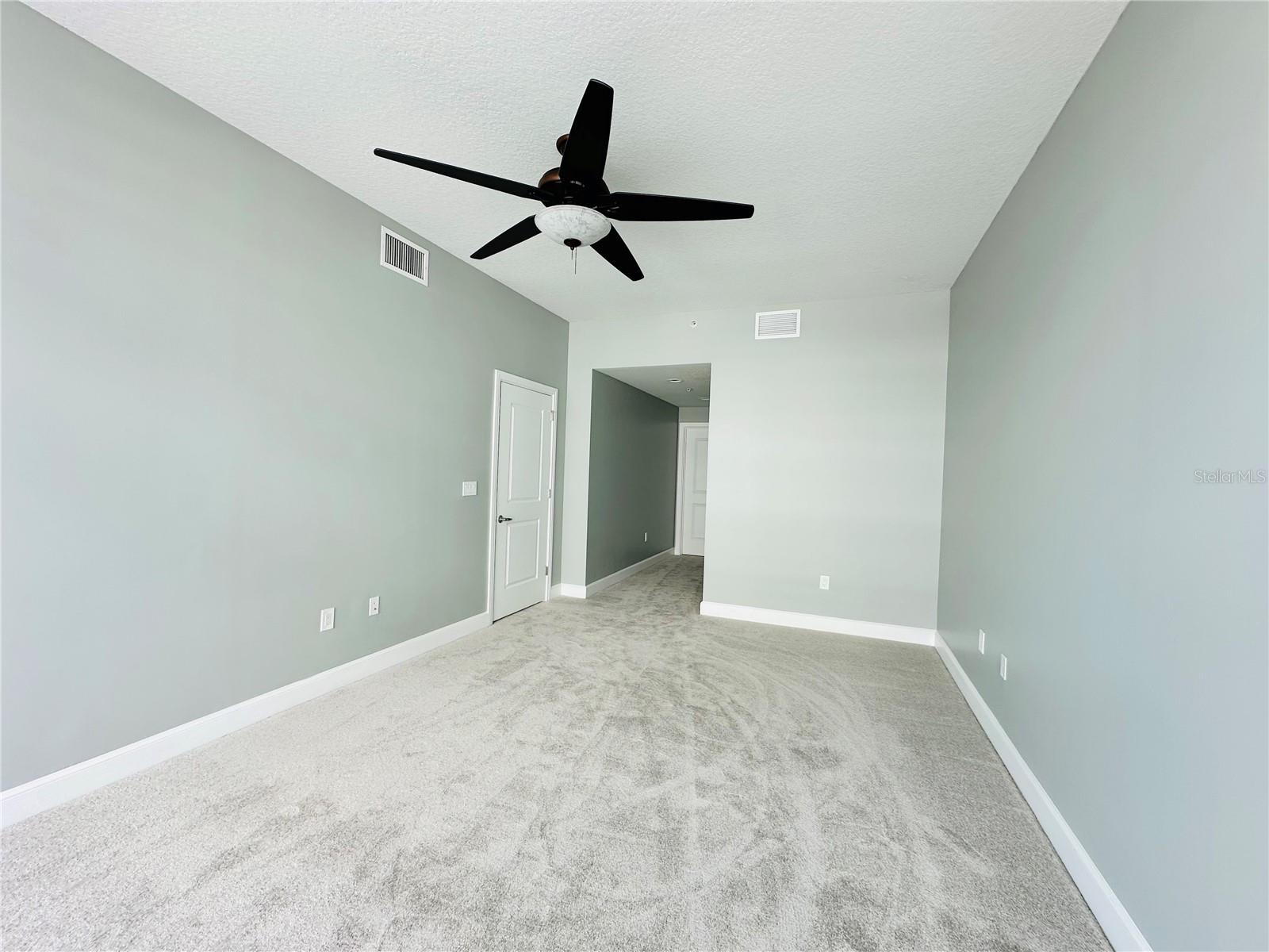 101 S EOLA DR #1209, ORLANDO, FL, 32801