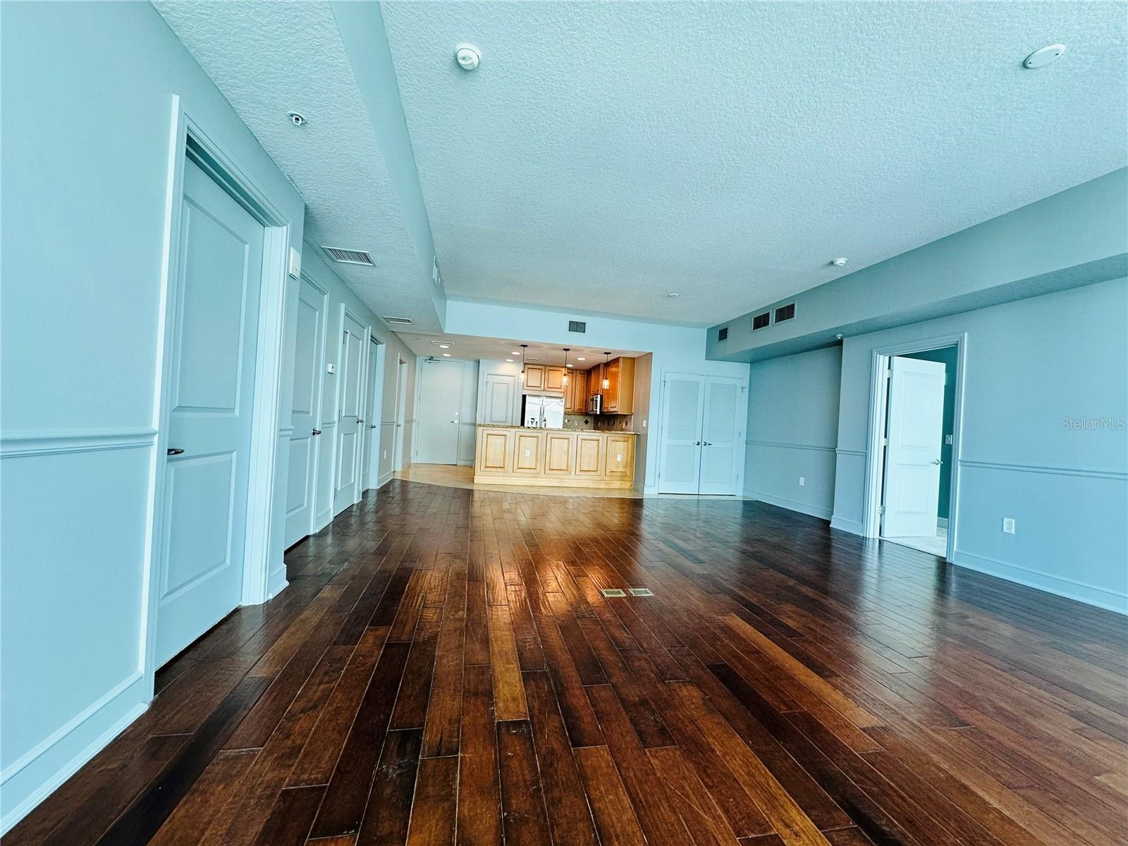 101 S EOLA DR #1209, ORLANDO, FL, 32801