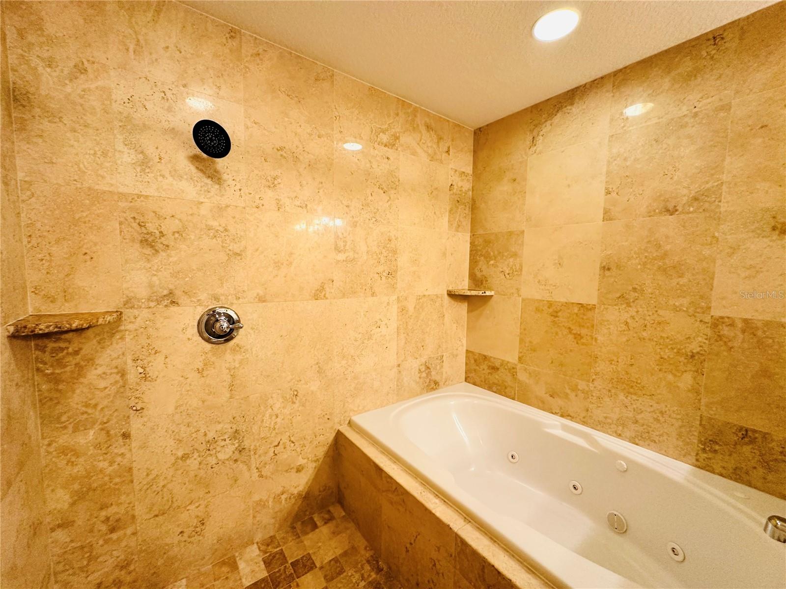 101 S EOLA DR #1209, ORLANDO, FL, 32801