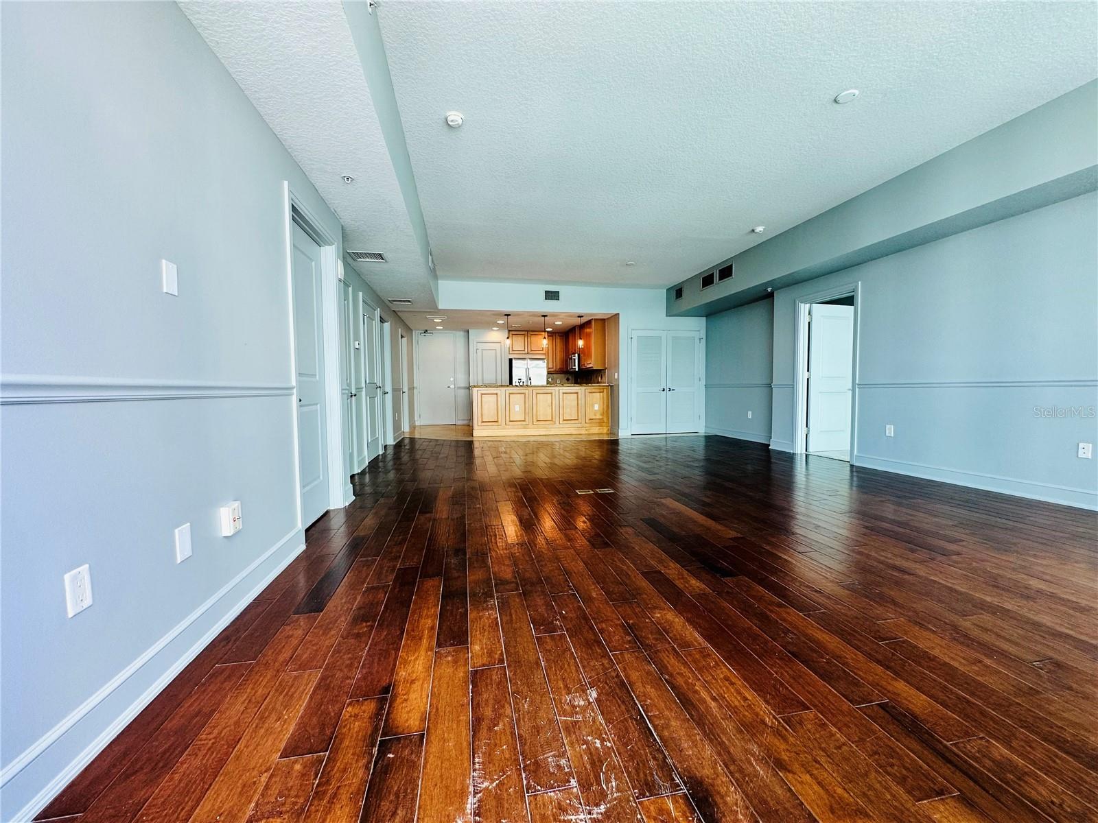 101 S EOLA DR #1209, ORLANDO, FL, 32801