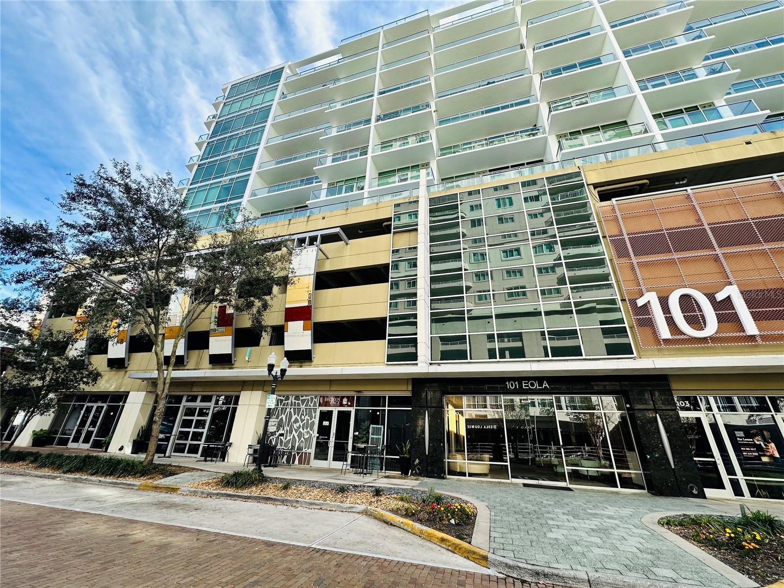 101 S EOLA DR #1209, ORLANDO, FL, 32801