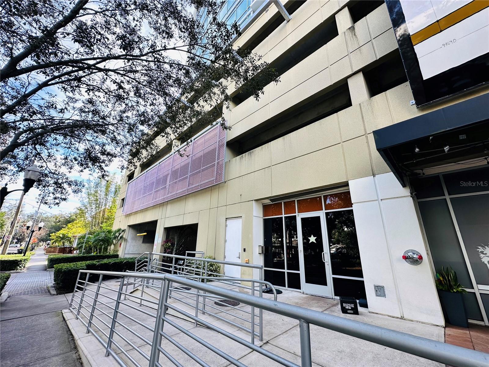 101 S EOLA DR #1209, ORLANDO, FL, 32801