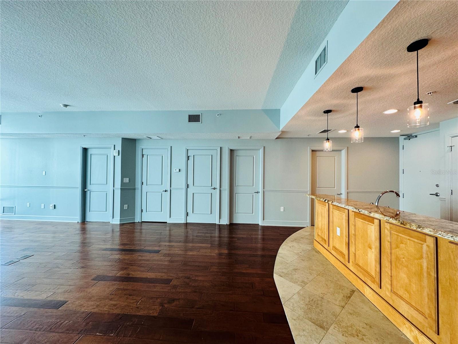 101 S EOLA DR #1209, ORLANDO, FL, 32801
