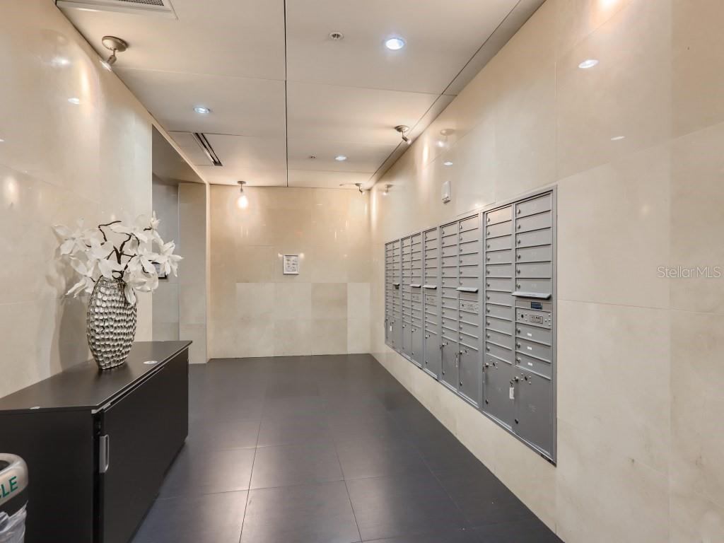 101 S EOLA DR #1209, ORLANDO, FL, 32801