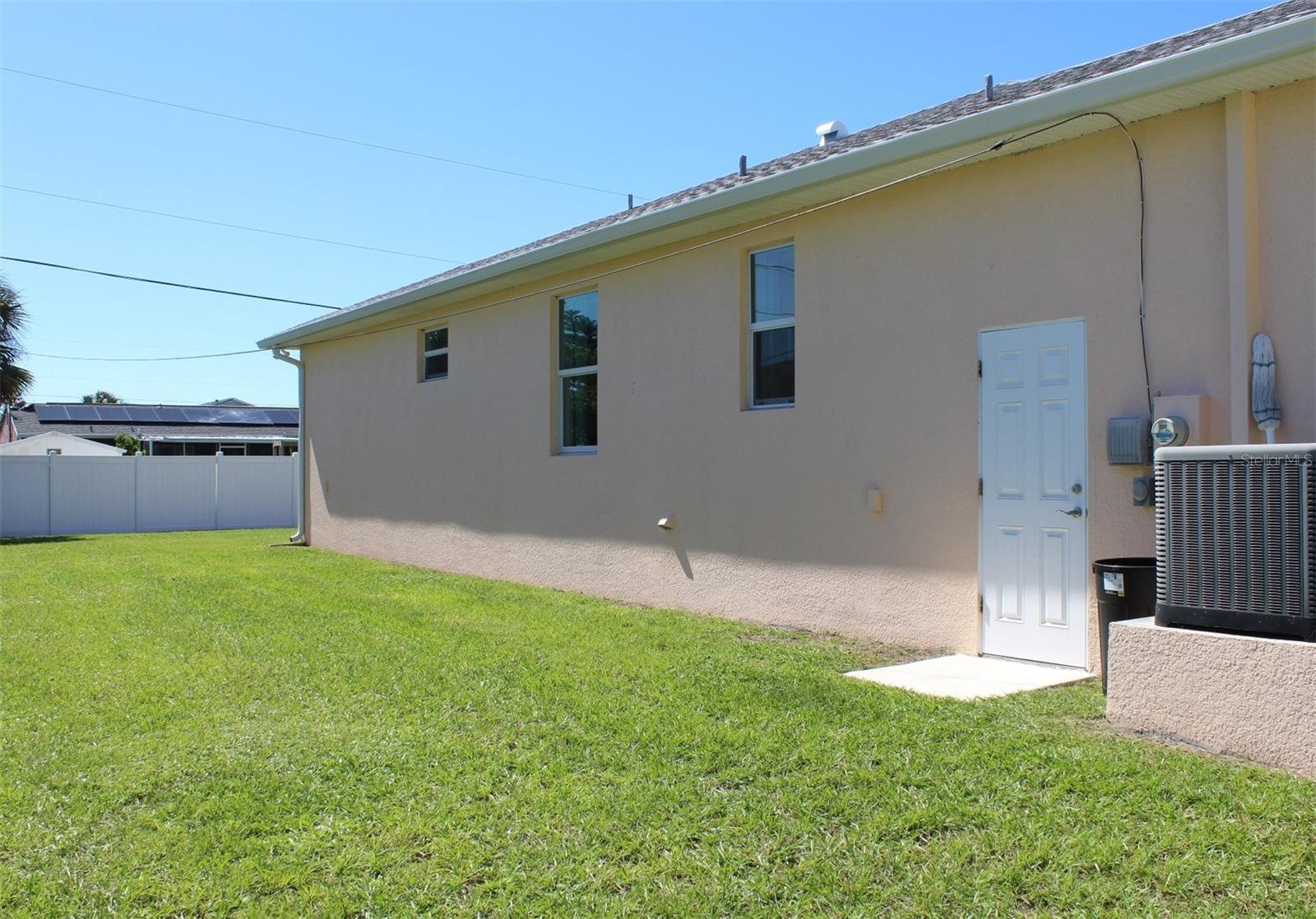 18091 PETOSKEY CIR, PORT CHARLOTTE, FL, 33948