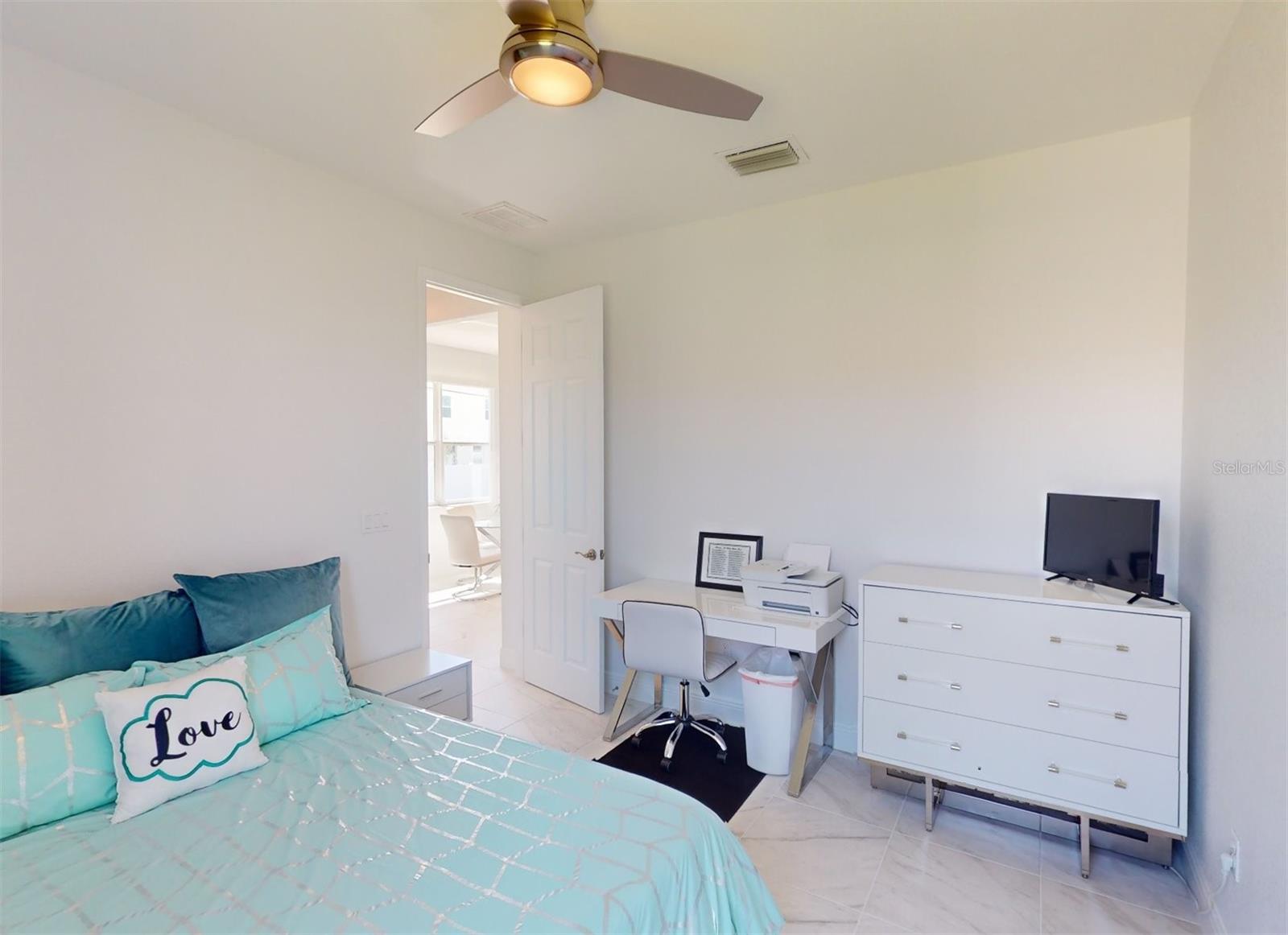 18091 PETOSKEY CIR, PORT CHARLOTTE, FL, 33948