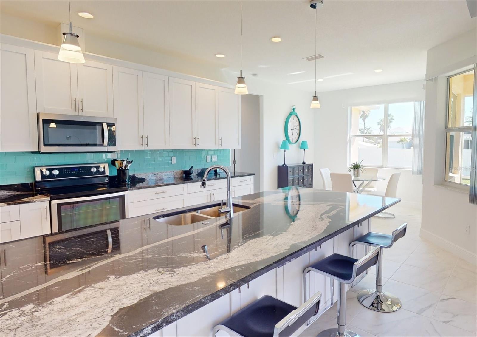 18091 PETOSKEY CIR, PORT CHARLOTTE, FL, 33948