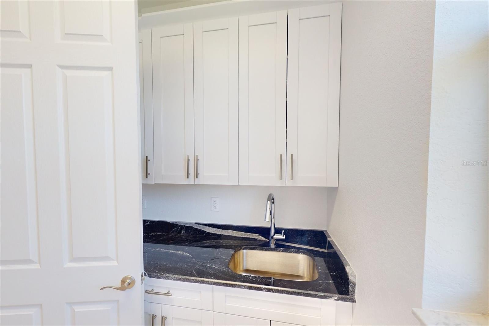 18091 PETOSKEY CIR, PORT CHARLOTTE, FL, 33948