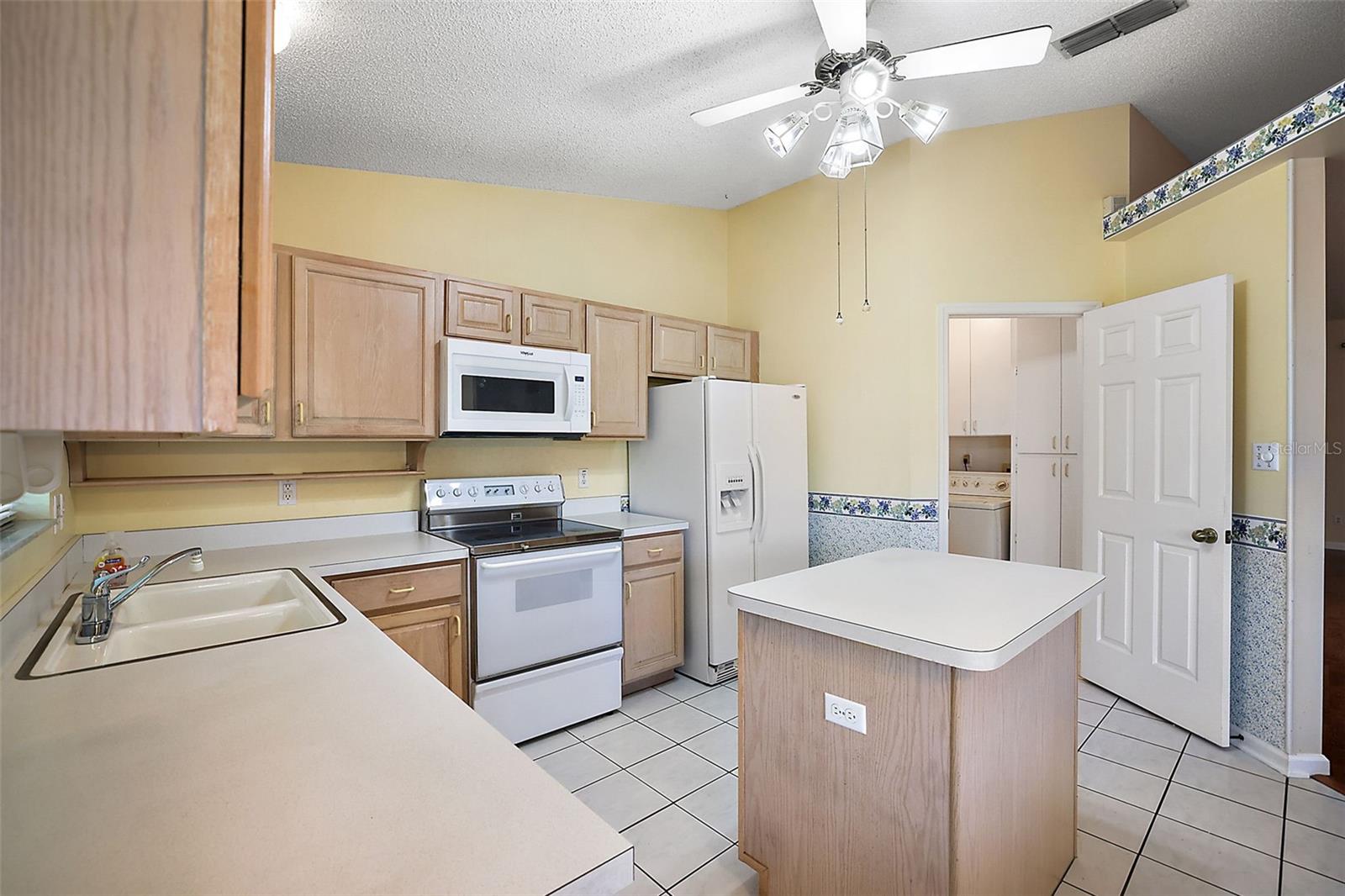 4907 TARA VIEW RD, LEESBURG, FL, 34748