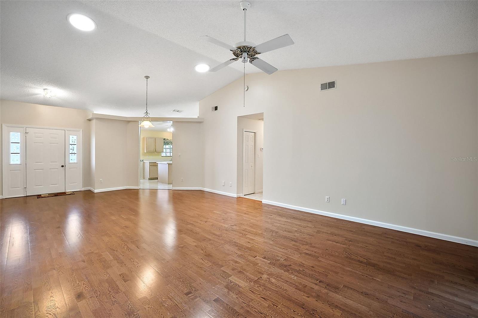 4907 TARA VIEW RD, LEESBURG, FL, 34748